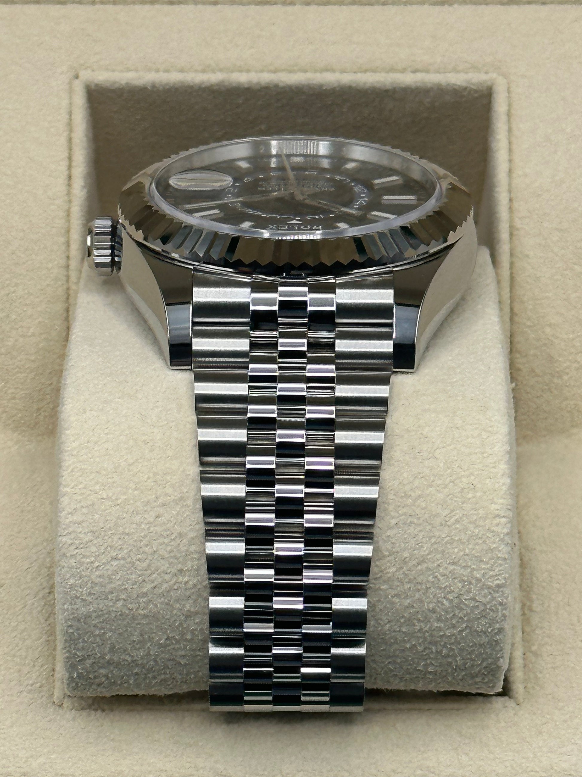 NEW Rolex 2023 Sky-Dweller 326934 Stainless Steel Jubilee Blue Dial - MyWatchLLC