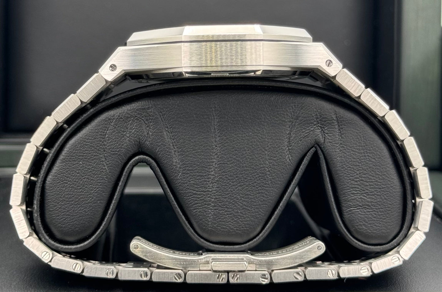 2023 Audemars Piguet  Royal Oak  41mm 15510ST Green Dial - MyWatchLLC