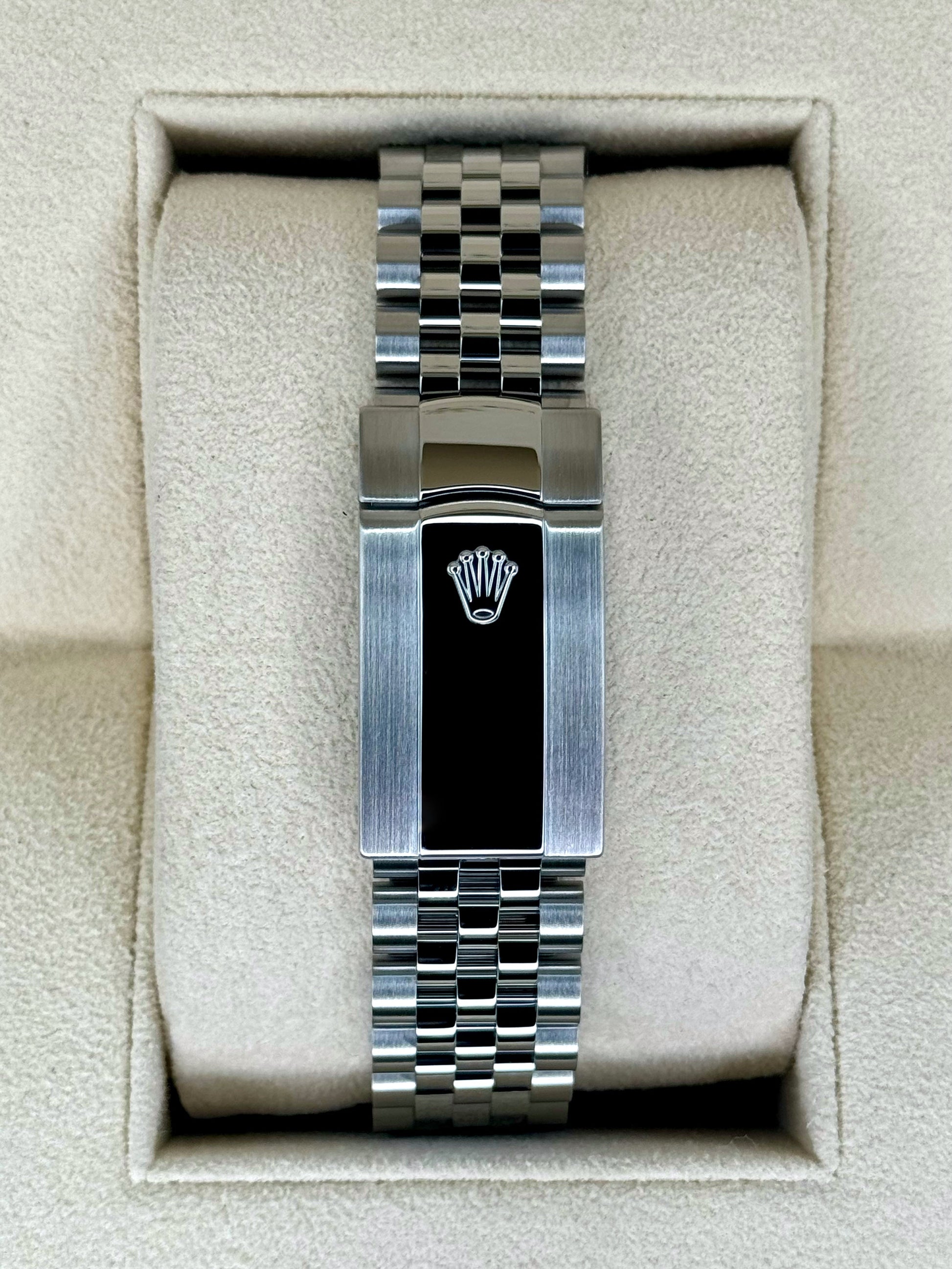 2024 Rolex Datejust 36mm 126234 Stainless Steel Jubilee Green Dial - MyWatchLLC