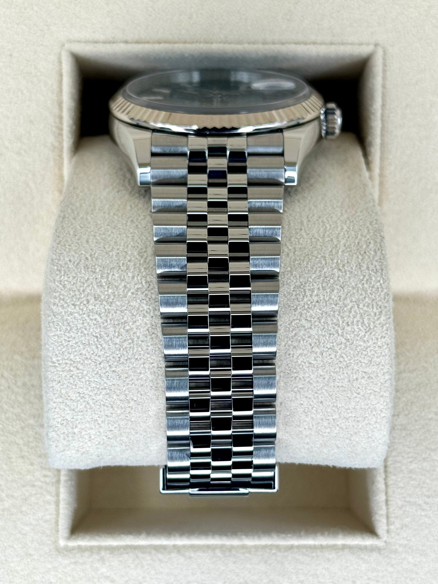 2024 Rolex Datejust 36mm 126234 Stainless Steel Jubilee Green Dial - MyWatchLLC