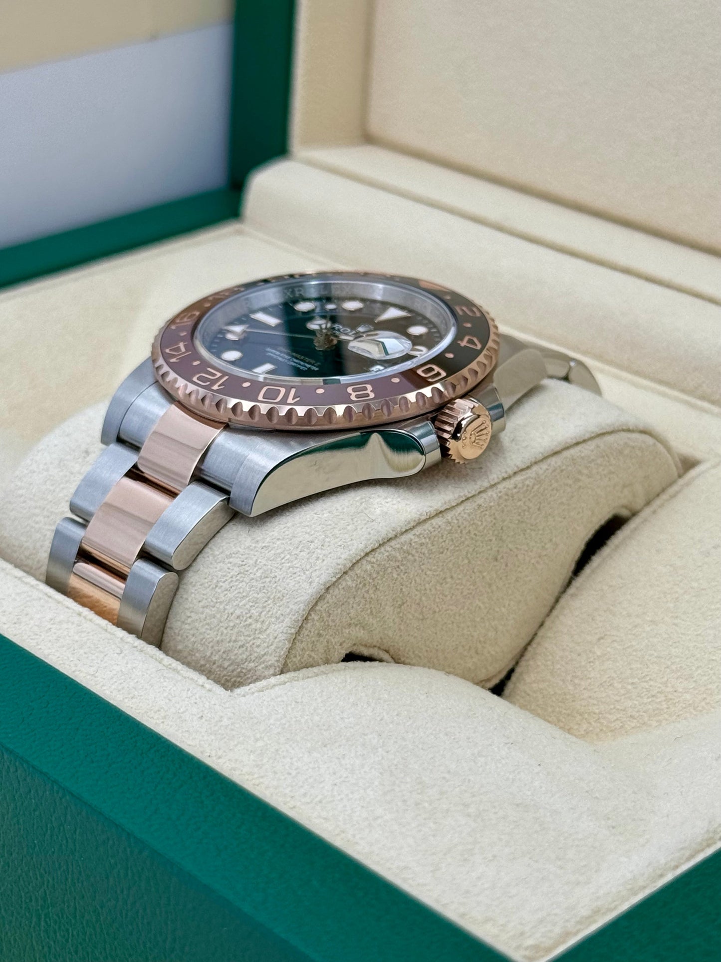 NEW 2022 Rolex GMT-Master II "Rootbeer" 40mm 126711CHNR Black Dial - MyWatchLLC