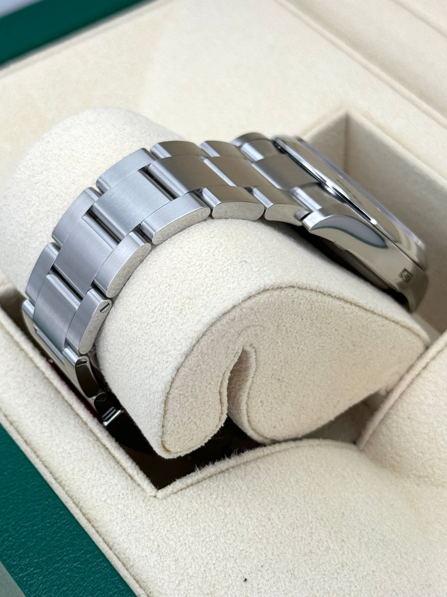 NEW 2023 Rolex Oyster Perpetual 36mm 126000 Tiffany Blue Dial - MyWatchLLC