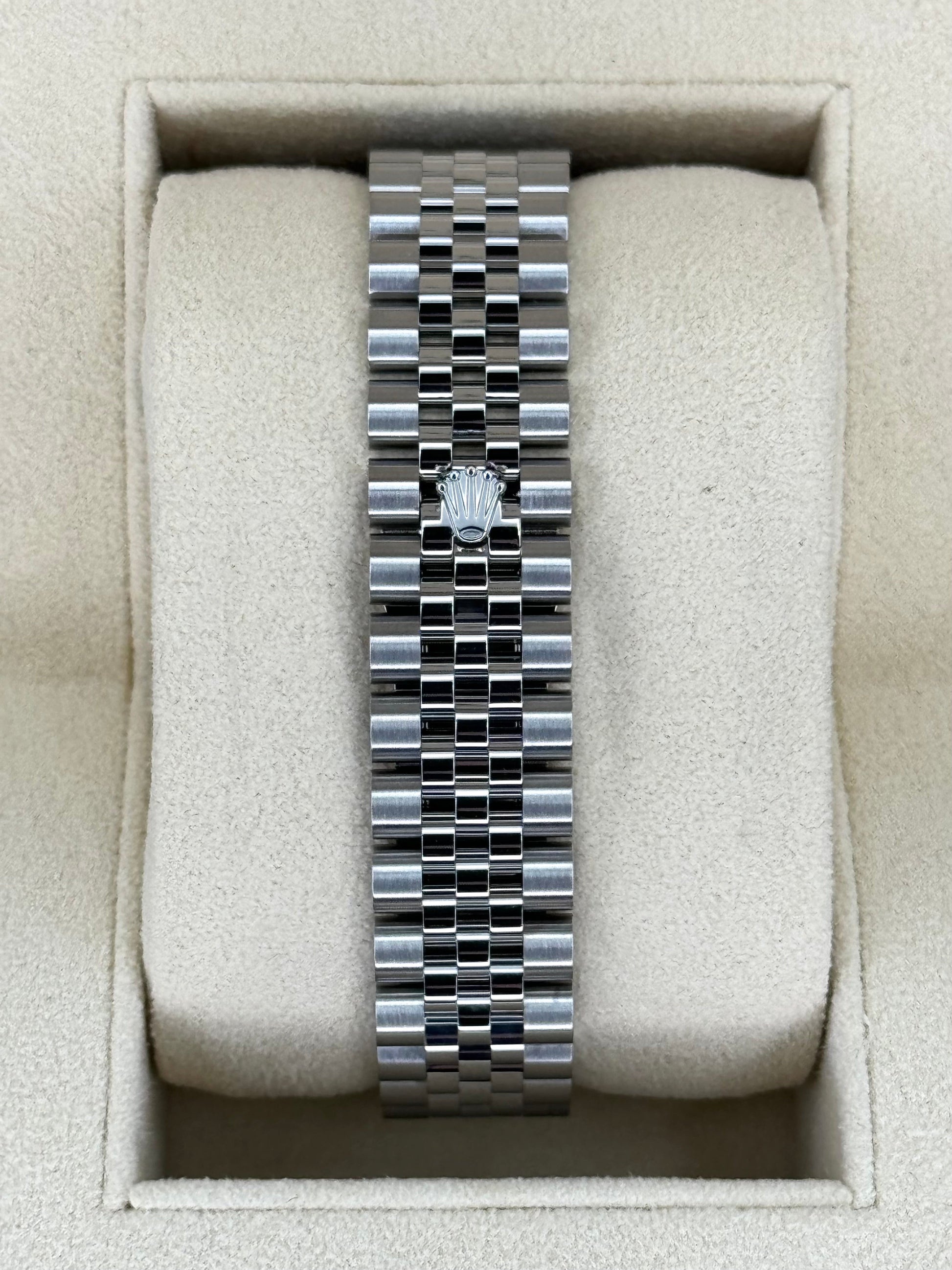 NEW 2023 Rolex Lady DJ 31mm 278274 Stainless Steel Jubilee Floral Dial - MyWatchLLC