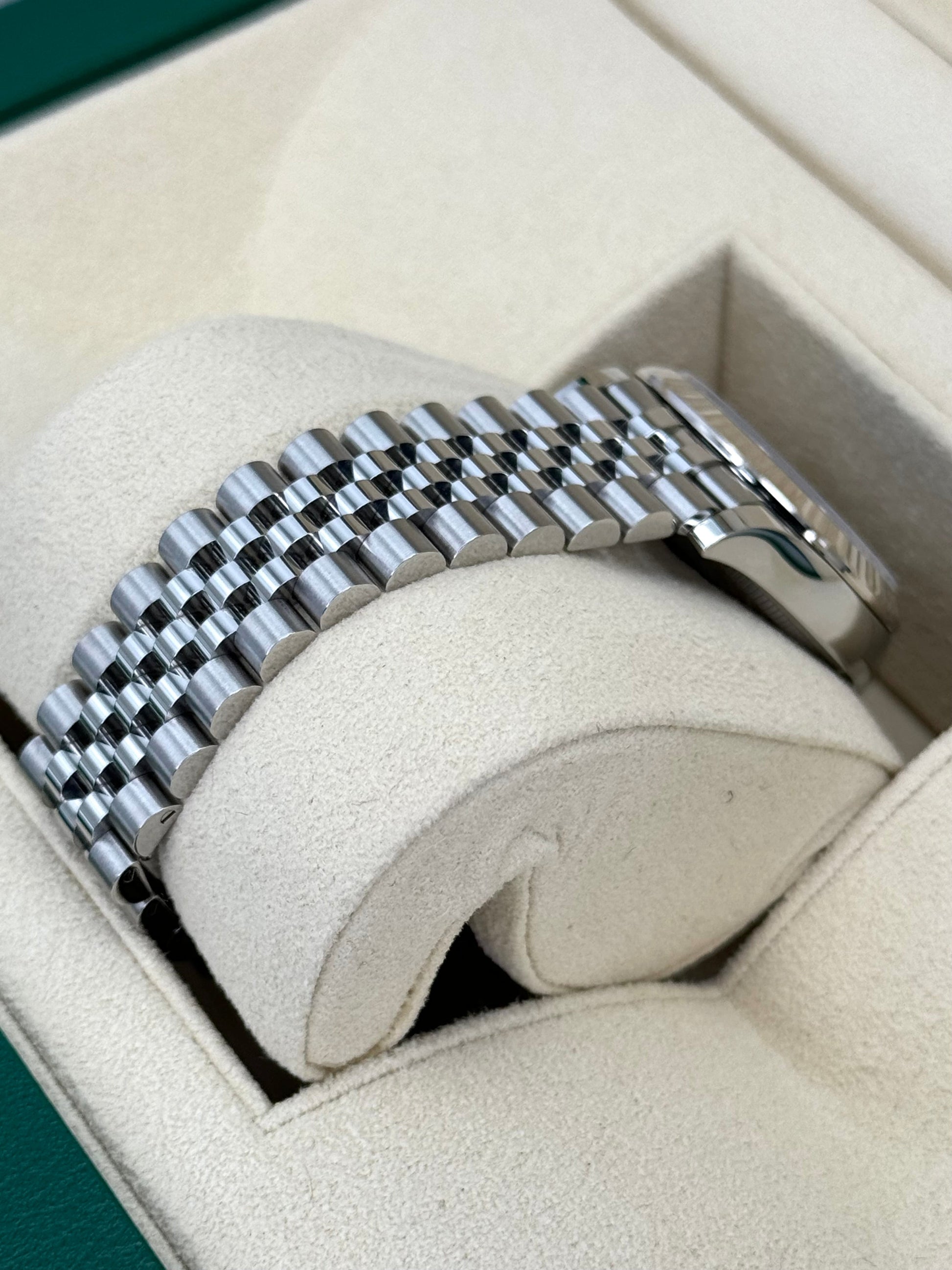 NEW 2023 Rolex Lady DJ 31mm 278274 Stainless Steel Jubilee Floral Dial - MyWatchLLC