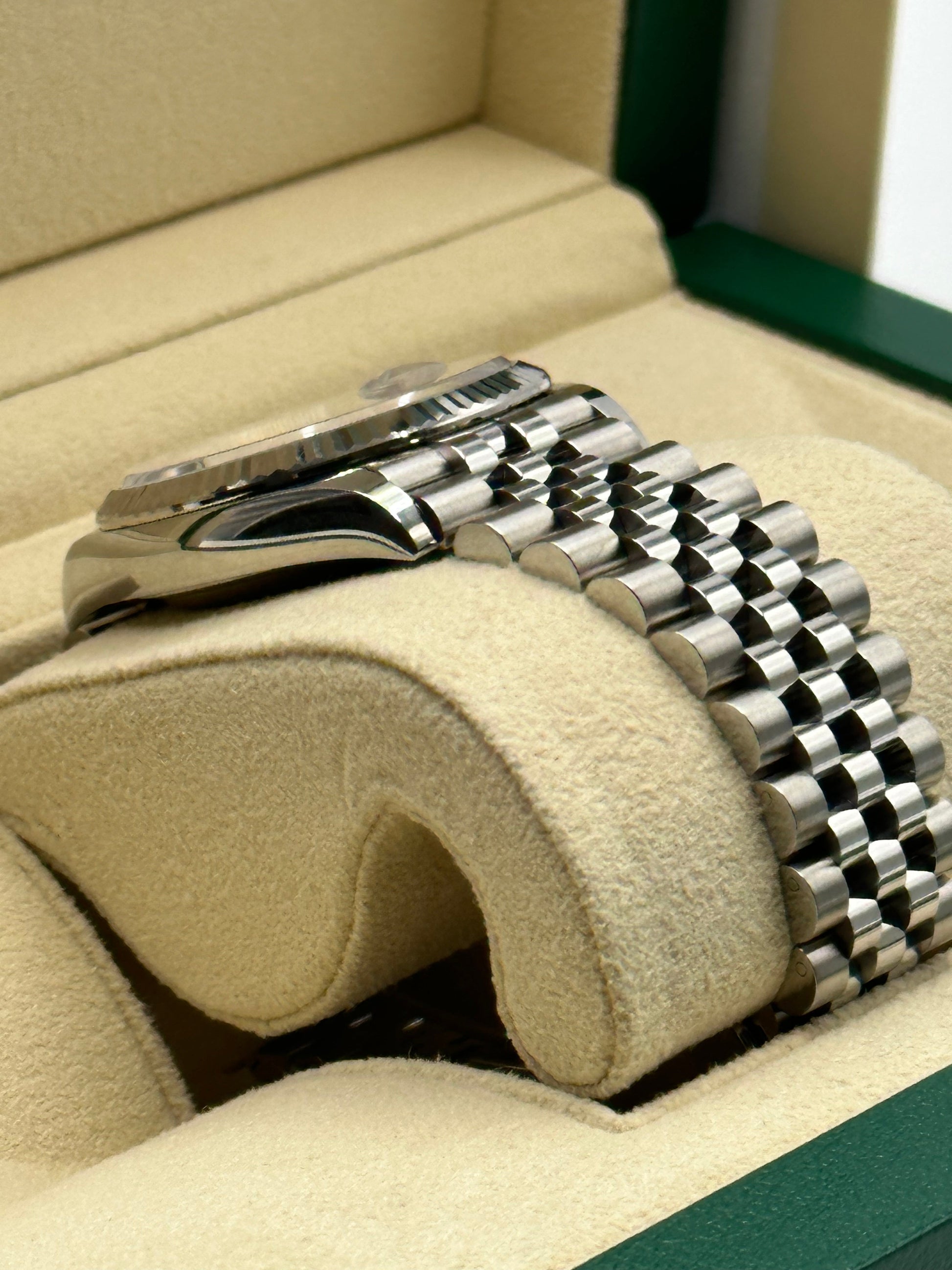 2023 Rolex Datejust 36mm 126234 Jubilee Pink Dial Diamond VI & IX - MyWatchLLC