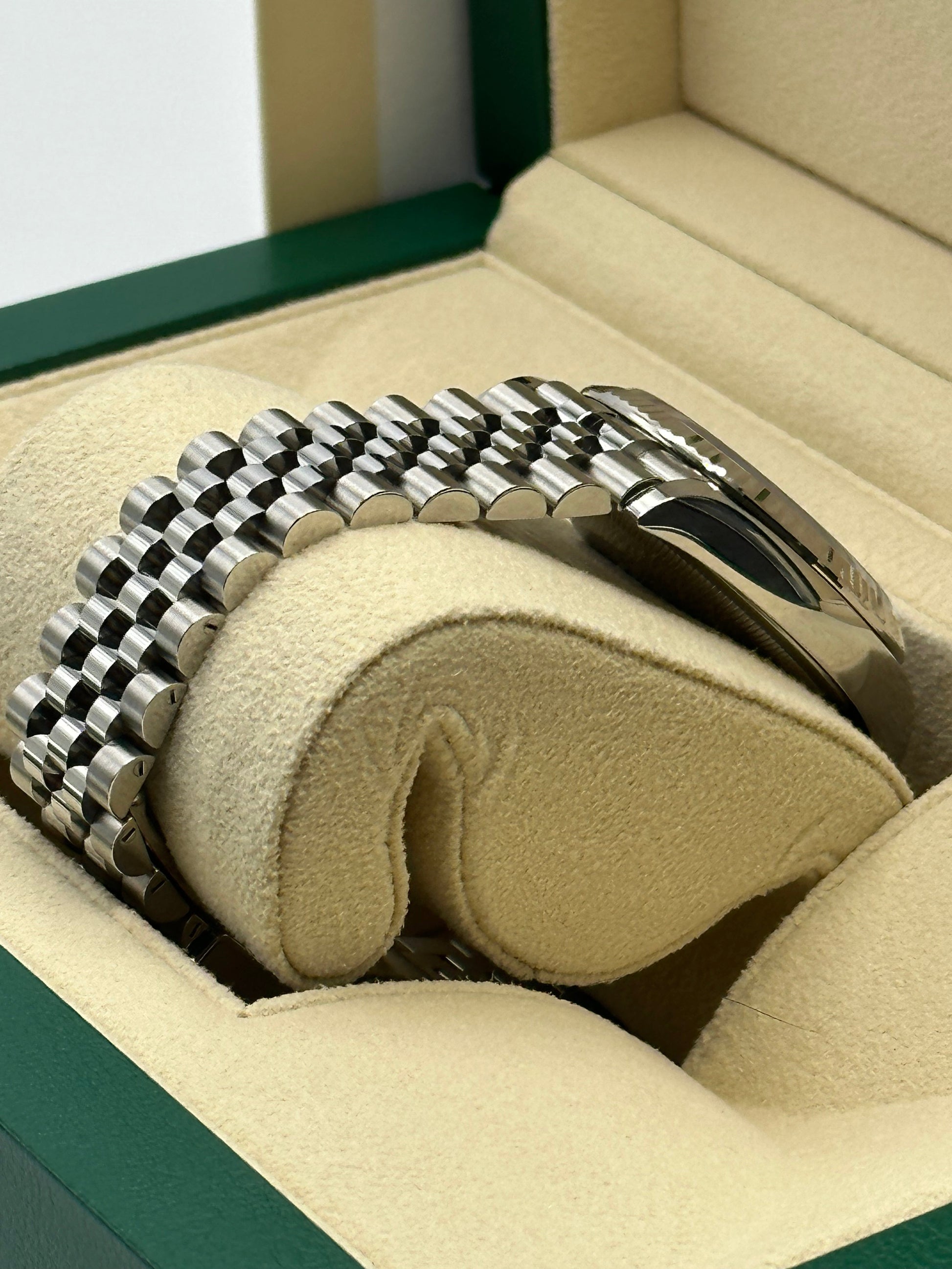 2023 Rolex Datejust 36mm 126234 Jubilee Pink Dial Diamond VI & IX - MyWatchLLC