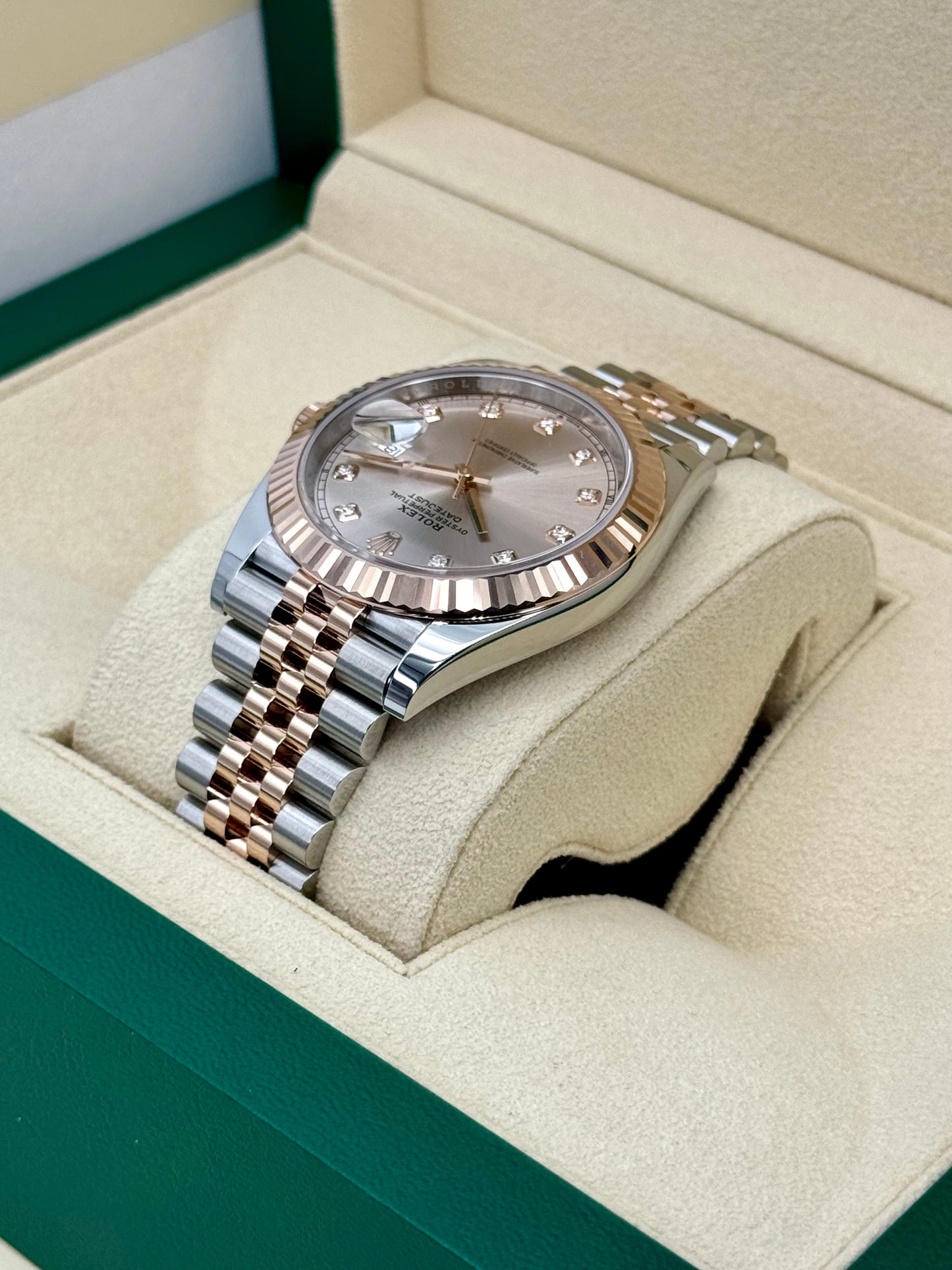 NEW 2024 Rolex Datejust 41mm 126331 Two-Tone Jubilee Sundust Diamond Dial - MyWatchLLC