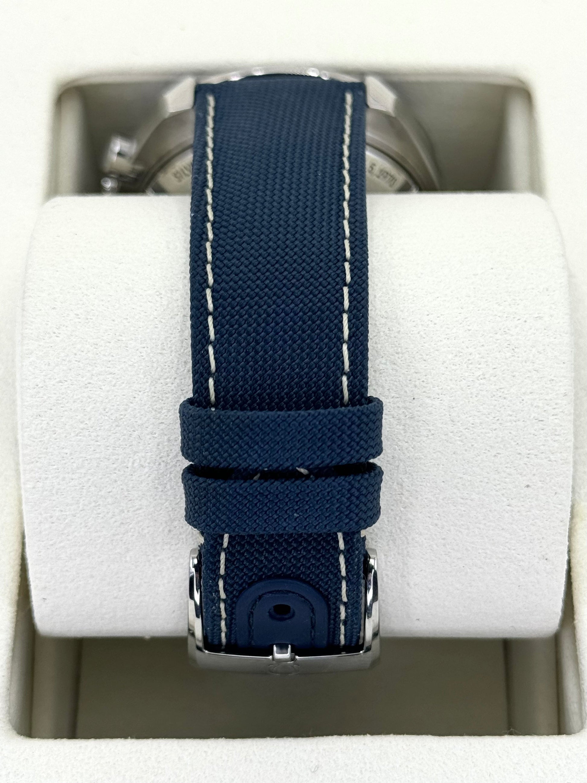 NEW 2024 Speedmaster 42mm 310.32.42.50.02.001 Silver Snoopy Award Dial - MyWatchLLC