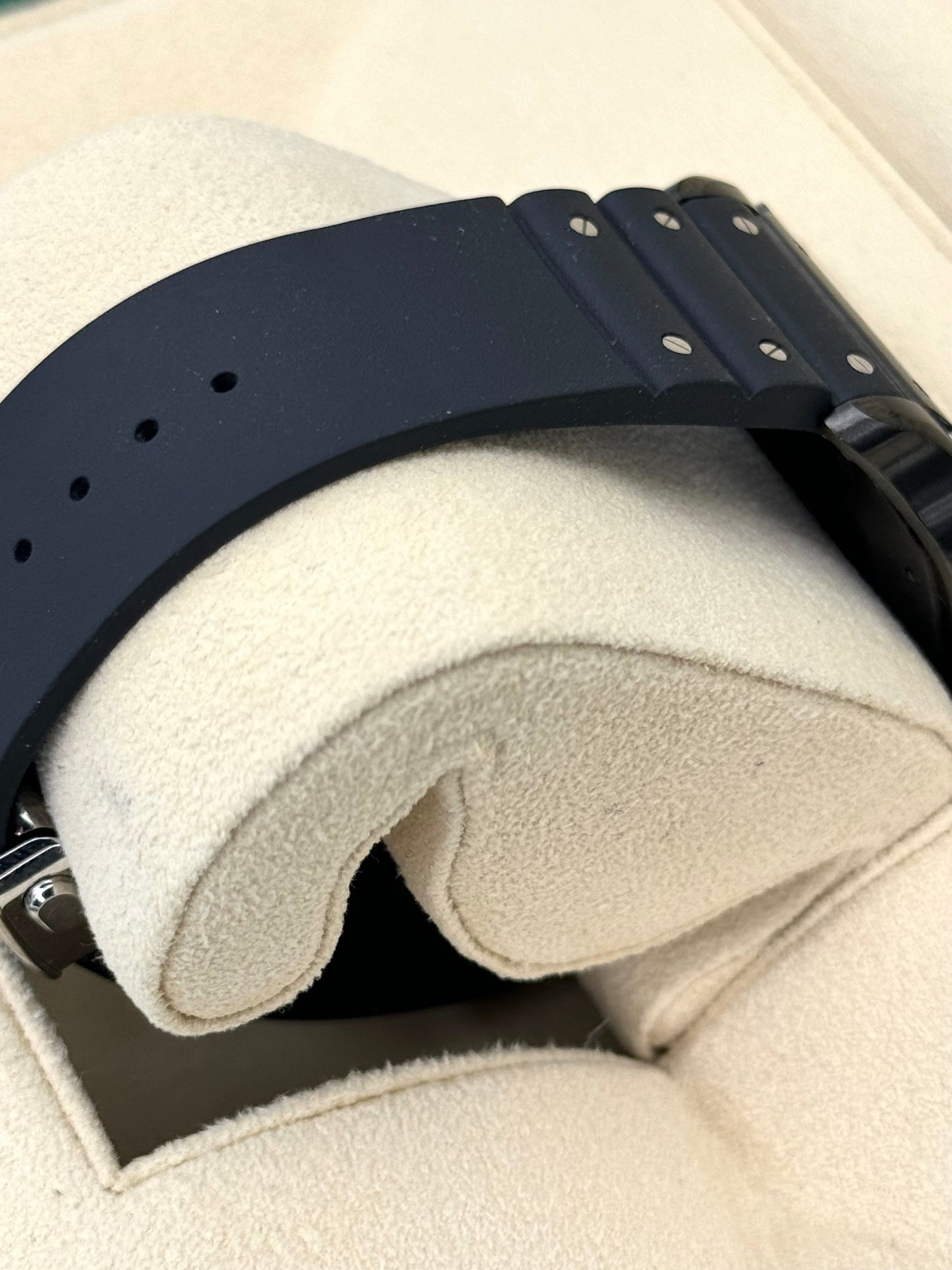 2023 Cartier Santos De Cartier 39.8mm WSSA0039 Black Steel Dial - MyWatchLLC