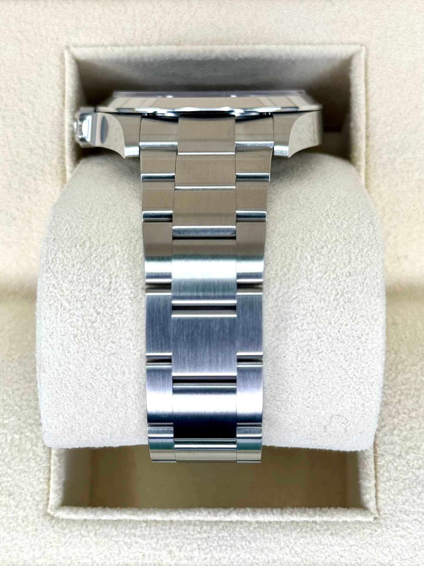 NEW 2024 Air King 40mm 126900 Stainless Steel Black Dial - MyWatchLLC