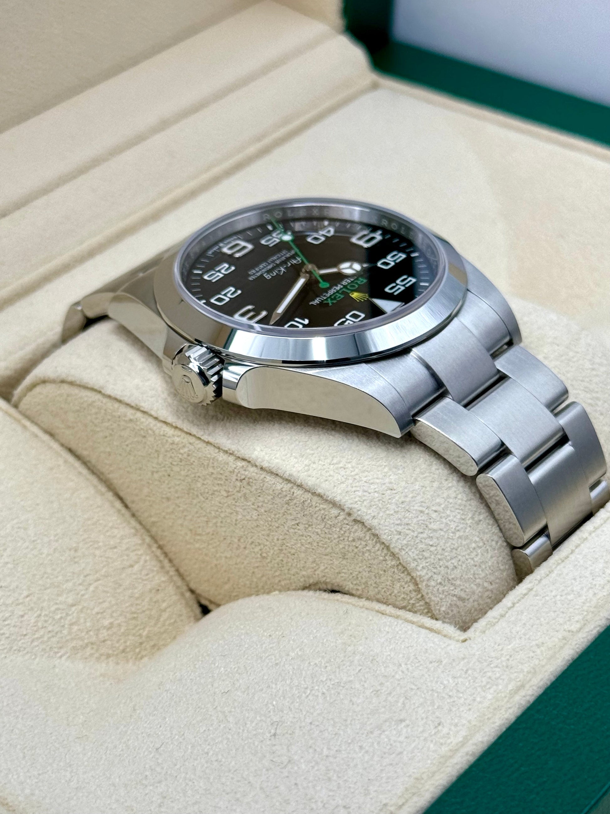 NEW 2024 Air King 40mm 126900 Stainless Steel Black Dial - MyWatchLLC