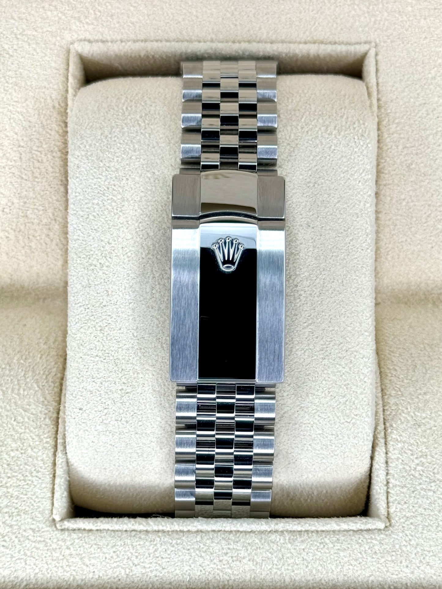 NEW 2024 Rolex Datejust 41mm 126300 Jubilee Green Motif Dial - MyWatchLLC