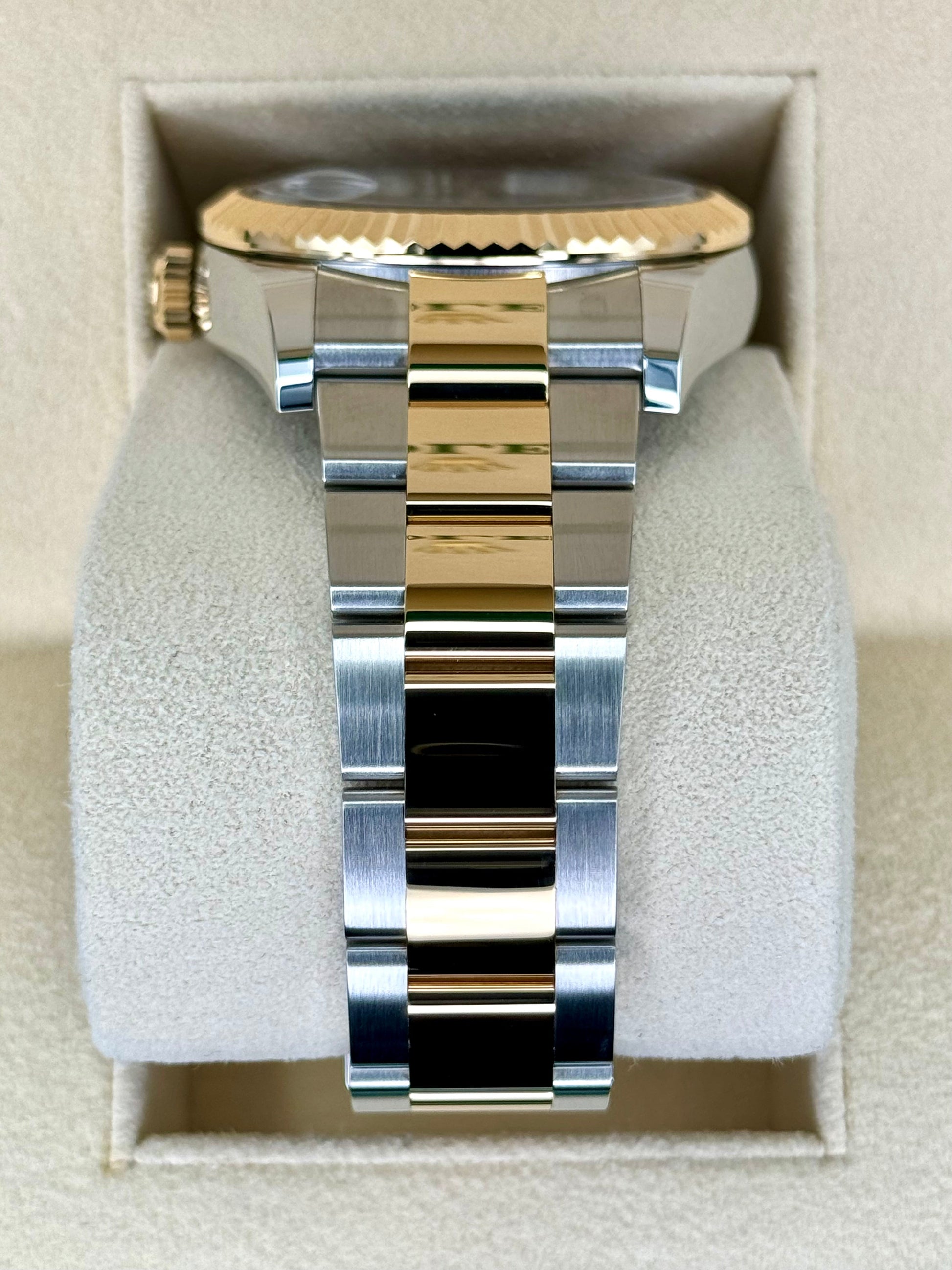 2023 Rolex Sky-Dweller 42mm 336933 Two-Tone Oyster Black Dial - MyWatchLLC