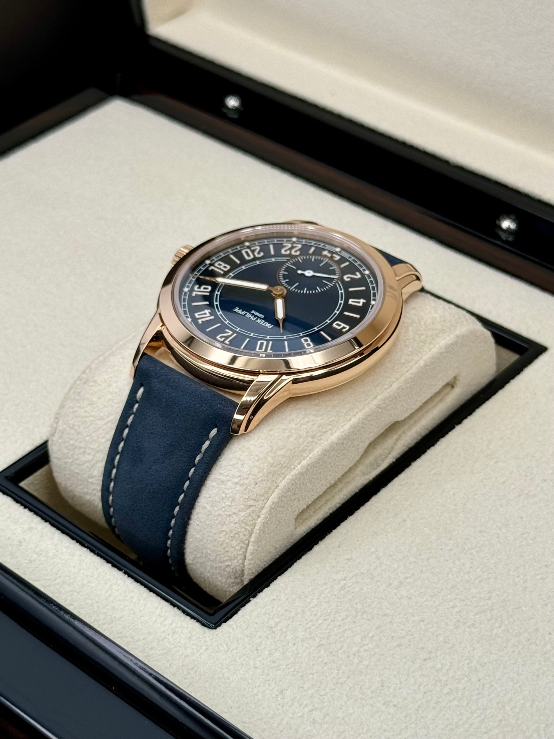 NEW 2024 Patek Philippe 5224R Calatrava Travel Time Rose Gold Blue Dial - MyWatchLLC