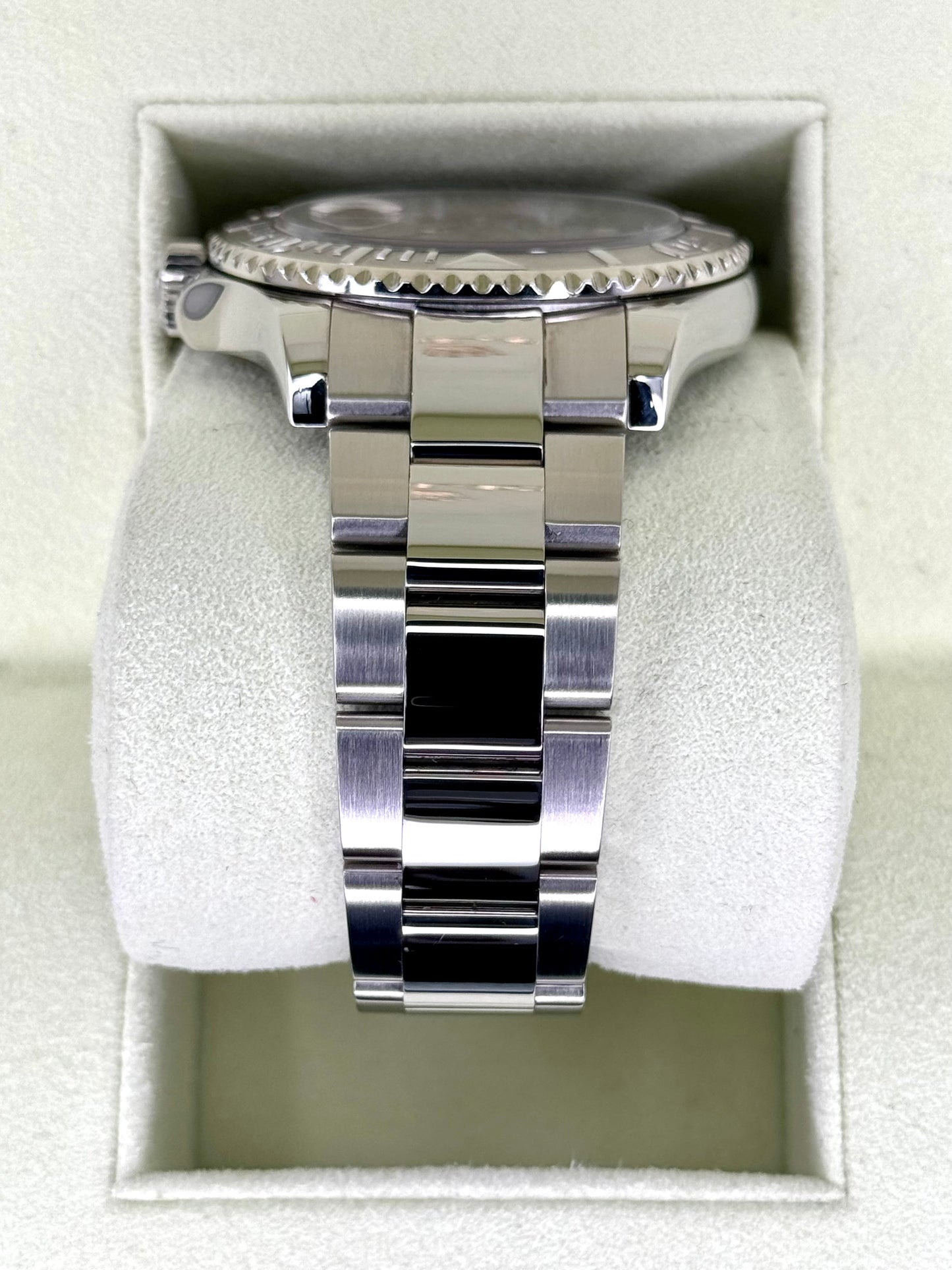 Rolex Yacht-Master 40mm 16622 Platinum Bezel and Dial - MyWatchLLC