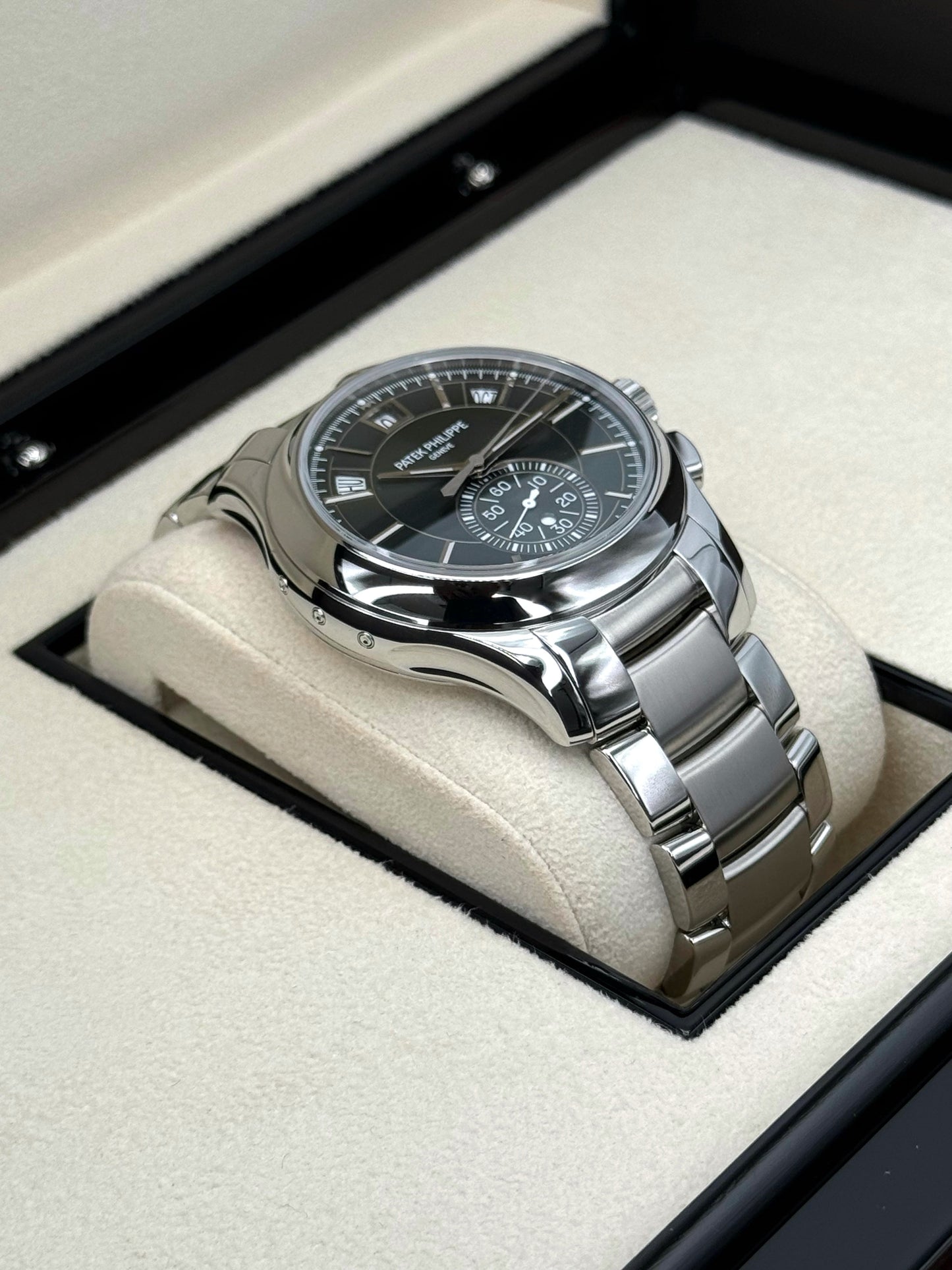 NEW 2024 Patek Philippe 5905/1A Flyback Chronograph Annual Calendar Olive Green Dial - MyWatchLLC