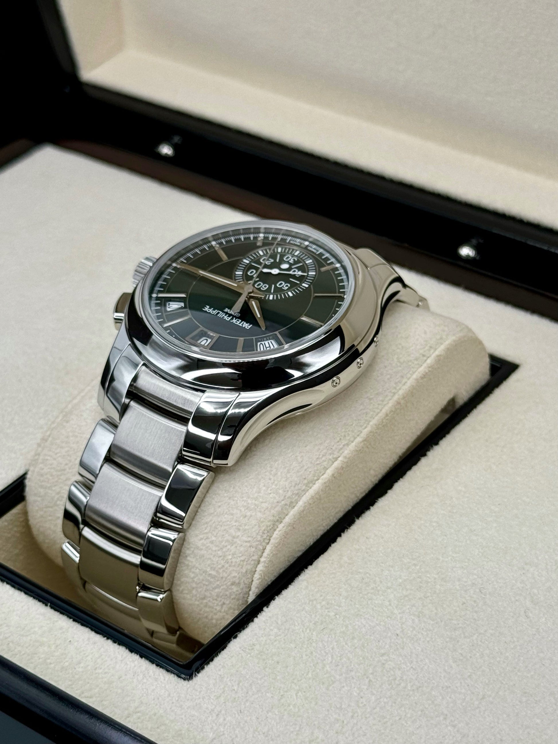 NEW 2024 Patek Philippe 5905/1A Flyback Chronograph Annual Calendar Olive Green Dial - MyWatchLLC