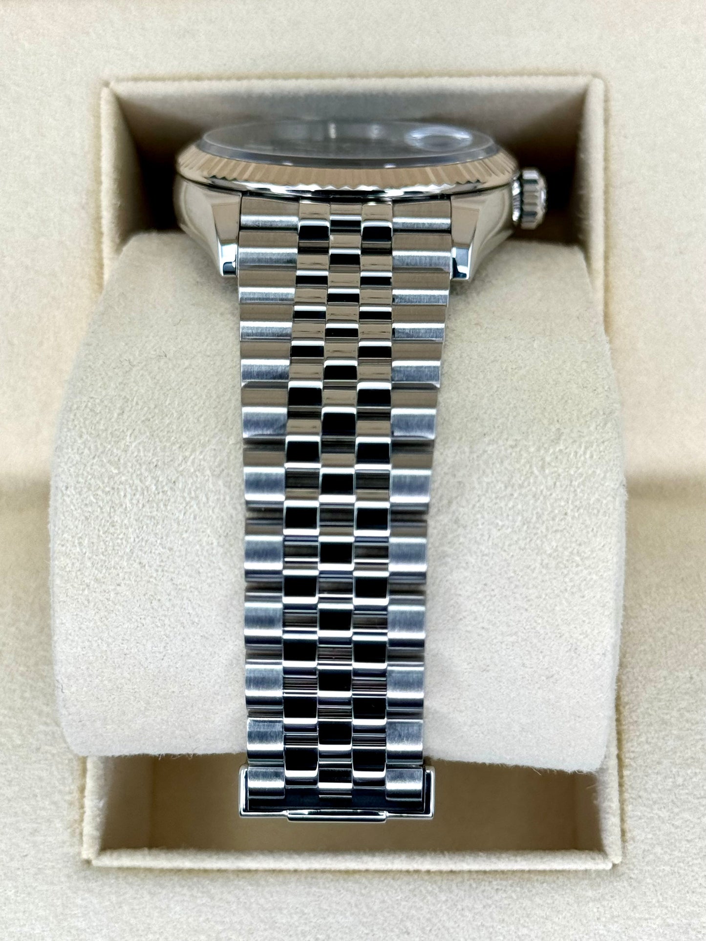 2020 Rolex Datejust 36mm 126234 Stainless Steel Jubilee Blue Dial - MyWatchLLC