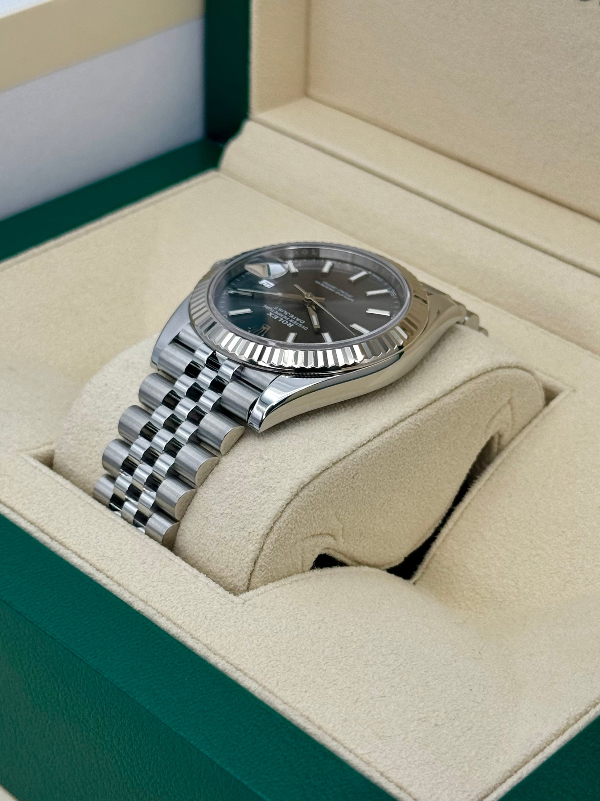 2021 Rolex Datejust 41mm 126334 Stainless Steel Jubilee Rhodium Dial - MyWatchLLC