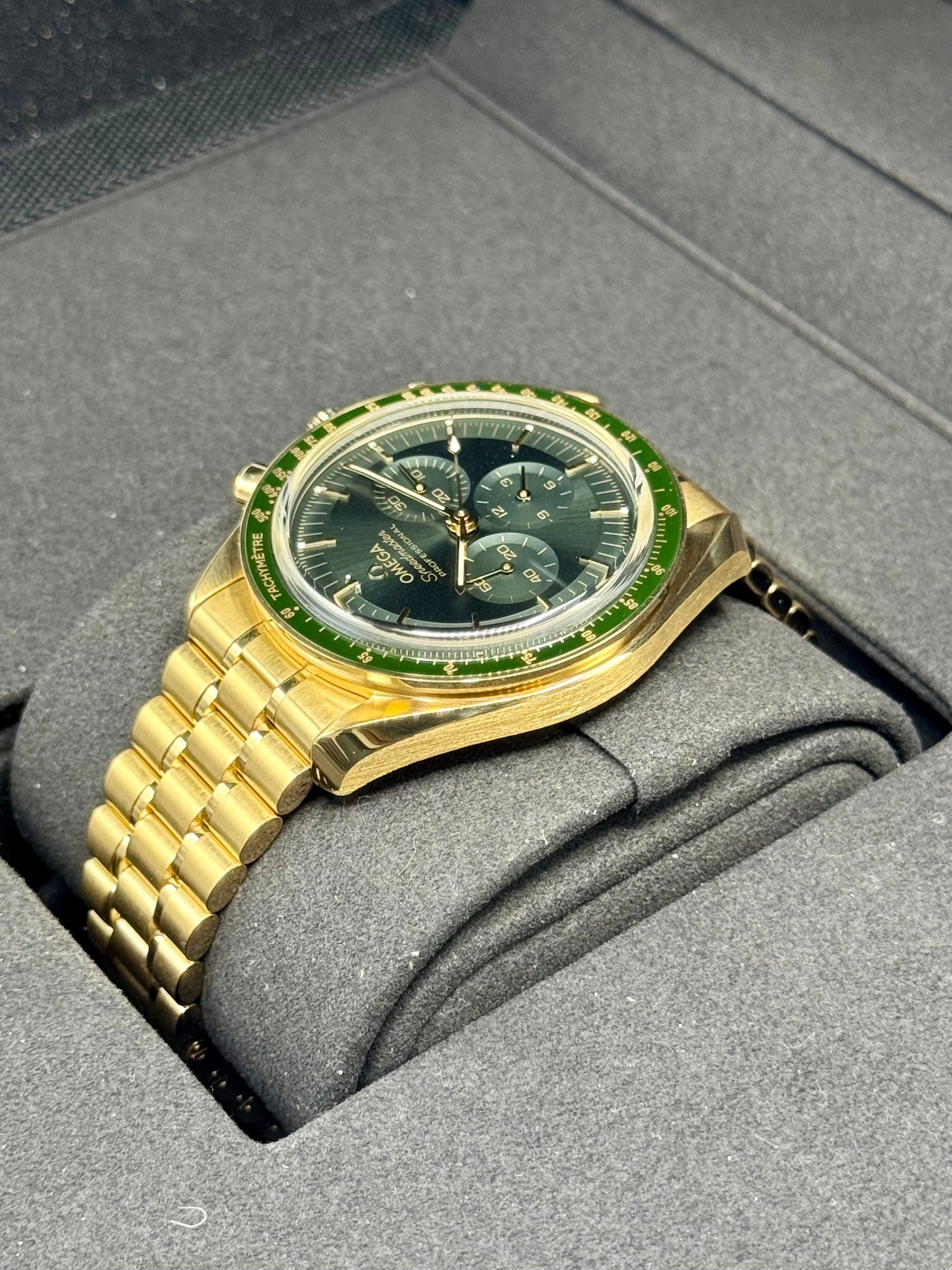 2023 Omega Speedmaster Moonwatch Pro 42mm 31060425010001 Green Dial - MyWatchLLC