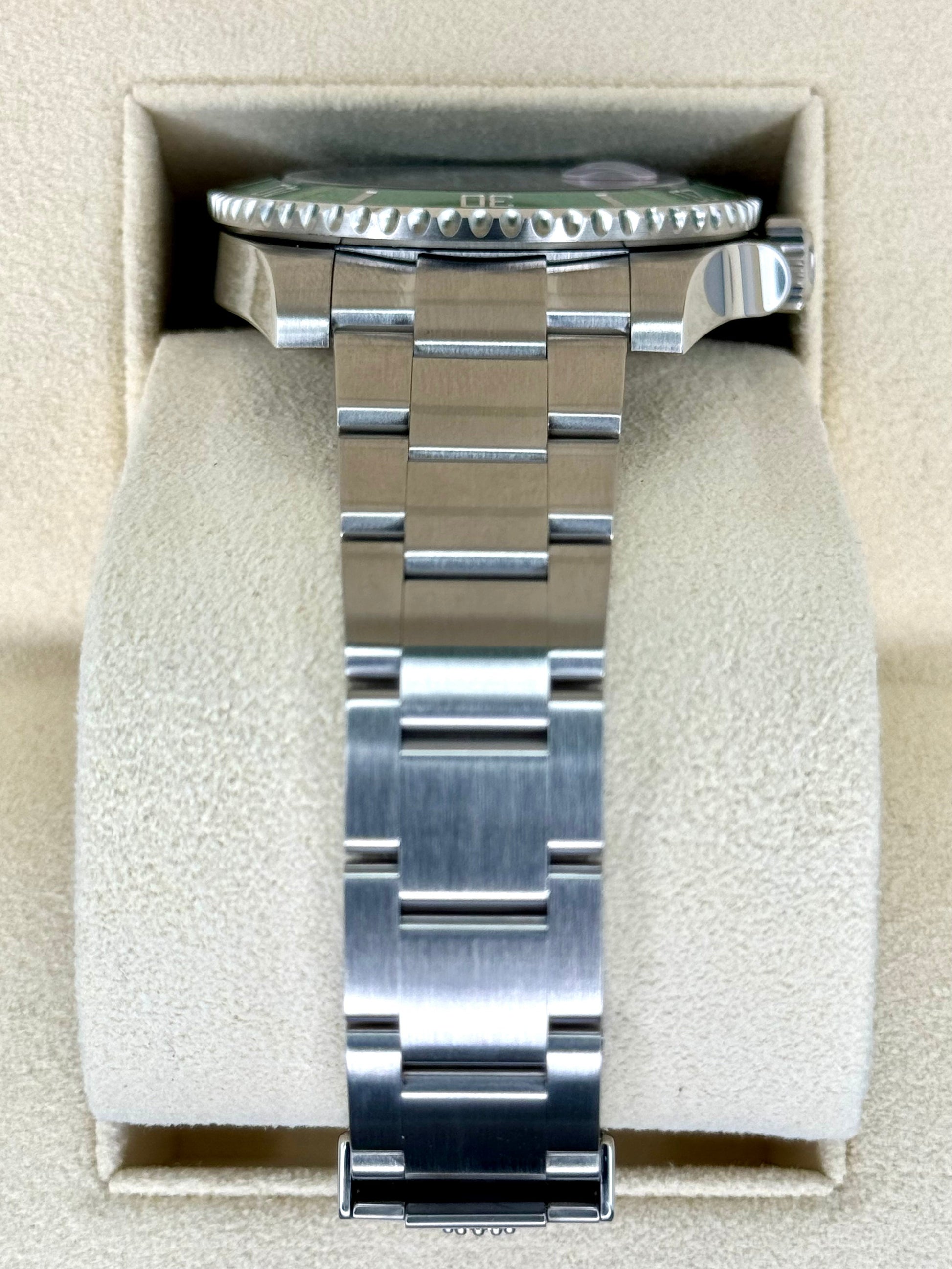 2019 Rolex Submariner "Hulk" 40mm 116610LV Green Dial - MyWatchLLC