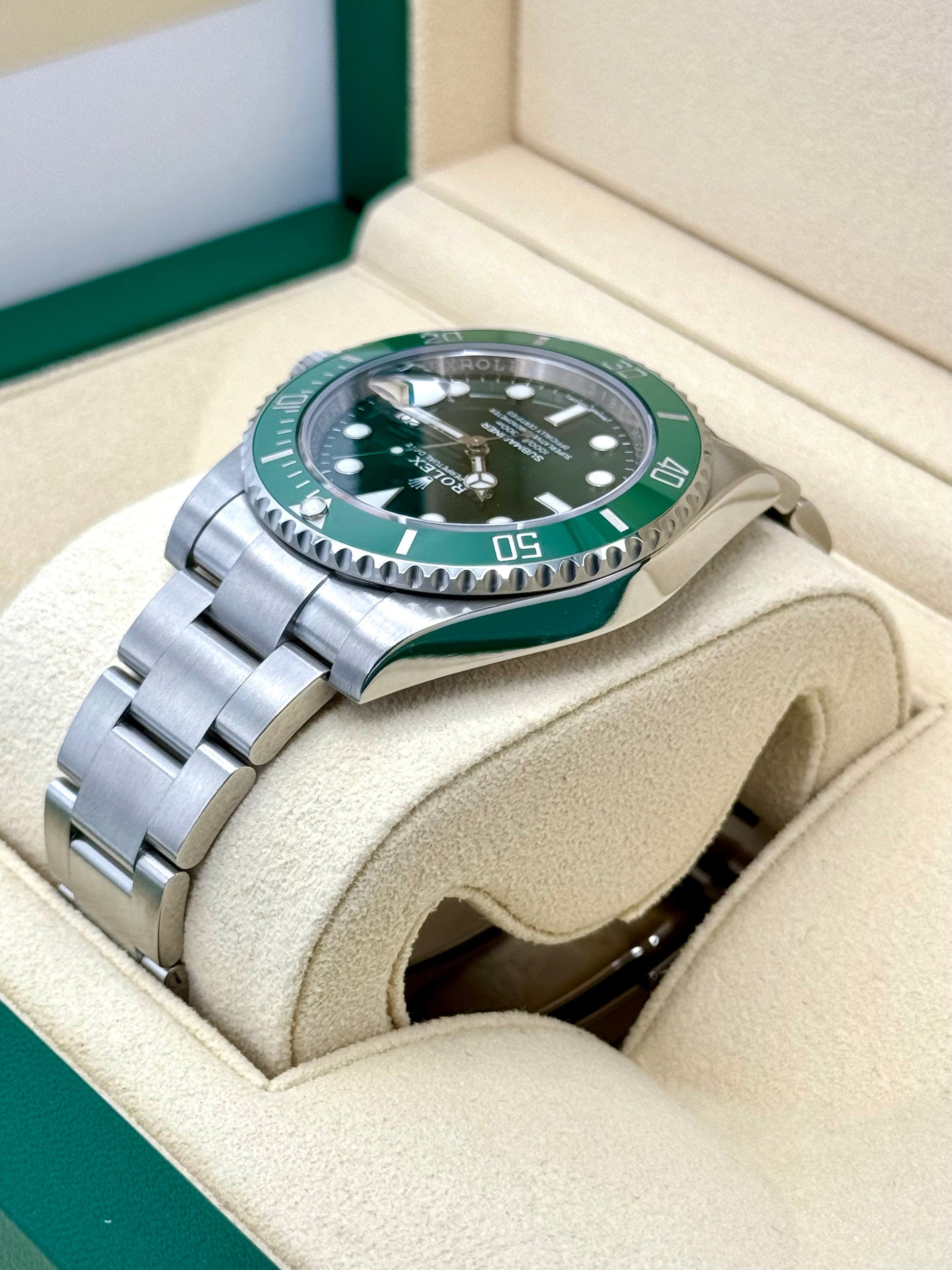 2019 Rolex Submariner "Hulk" 40mm 116610LV Green Dial - MyWatchLLC