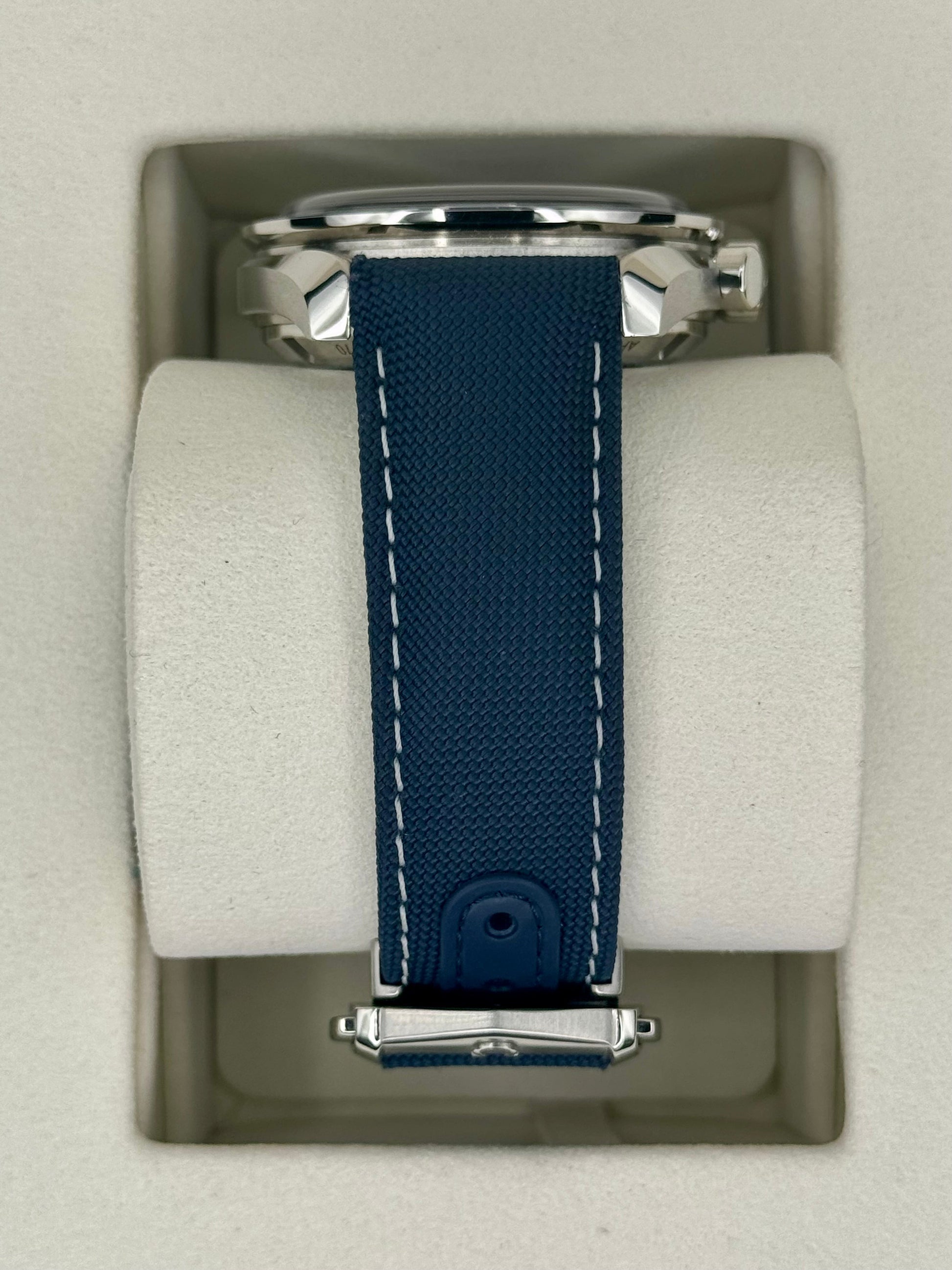 2023 Omega Speedmaster Silver Snoopy Award 310.32.42.50.02.001 - MyWatchLLC