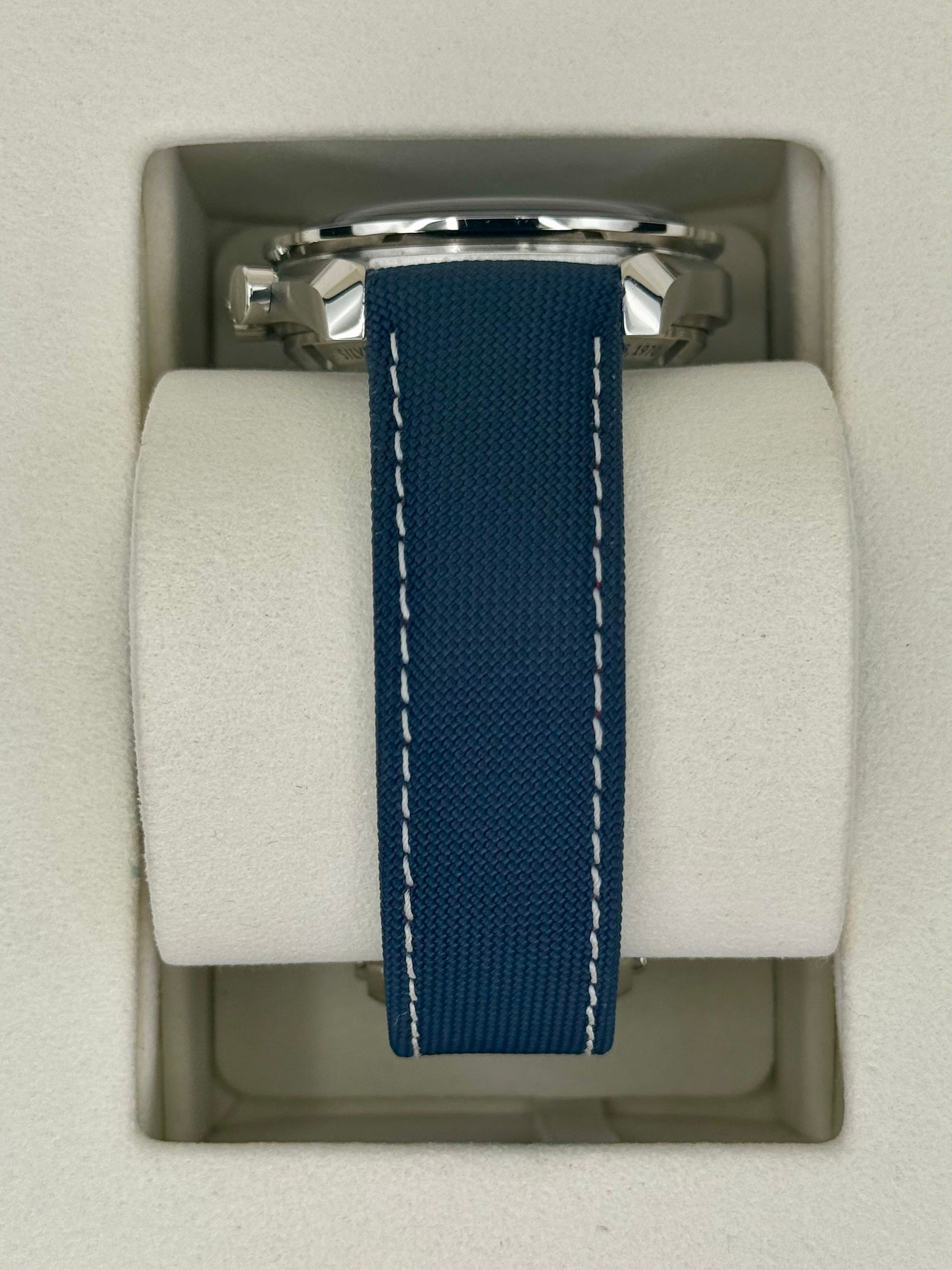 2023 Omega Speedmaster Silver Snoopy Award 310.32.42.50.02.001 - MyWatchLLC