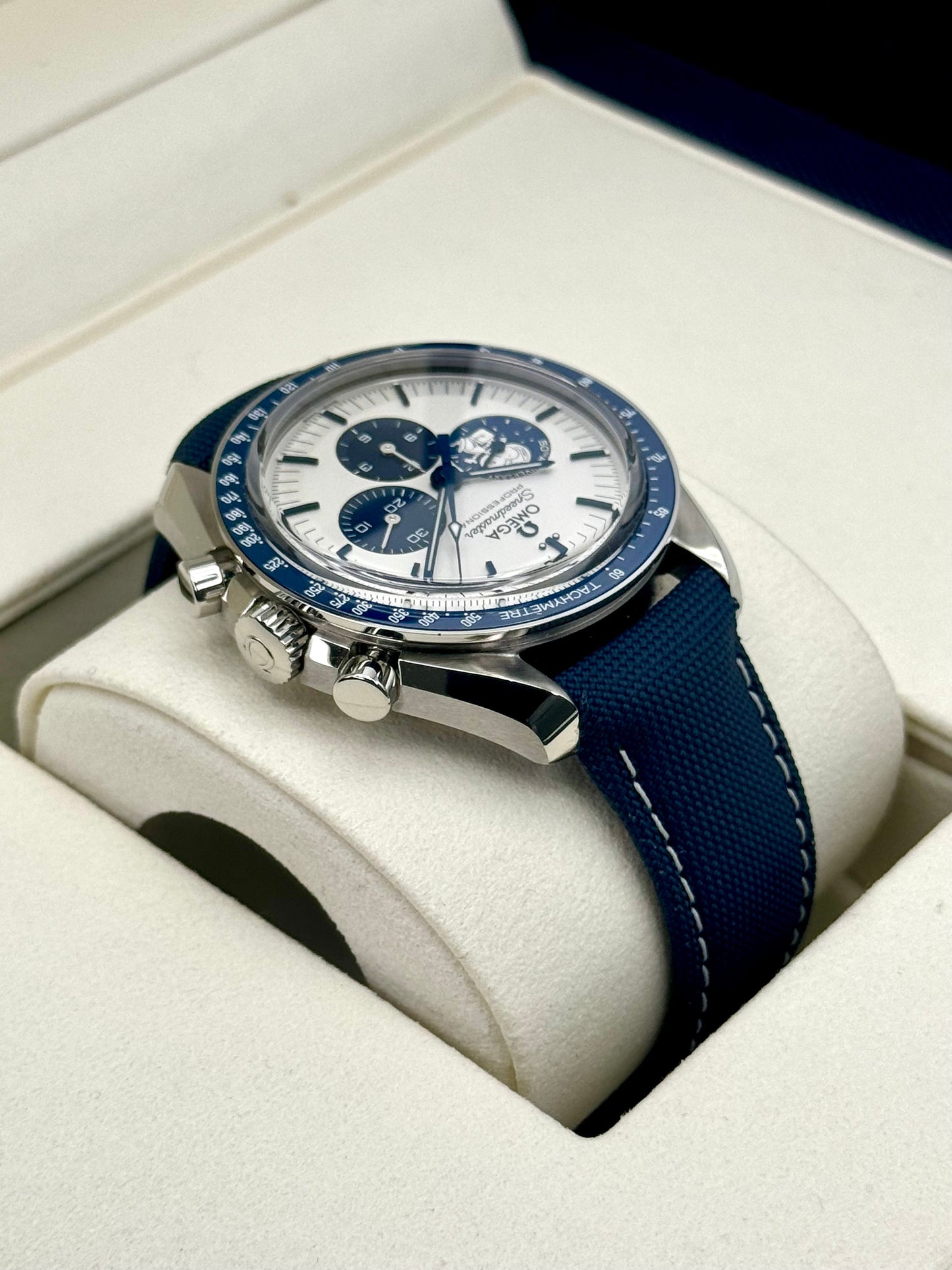 2023 Omega Speedmaster Silver Snoopy Award 310.32.42.50.02.001 - MyWatchLLC