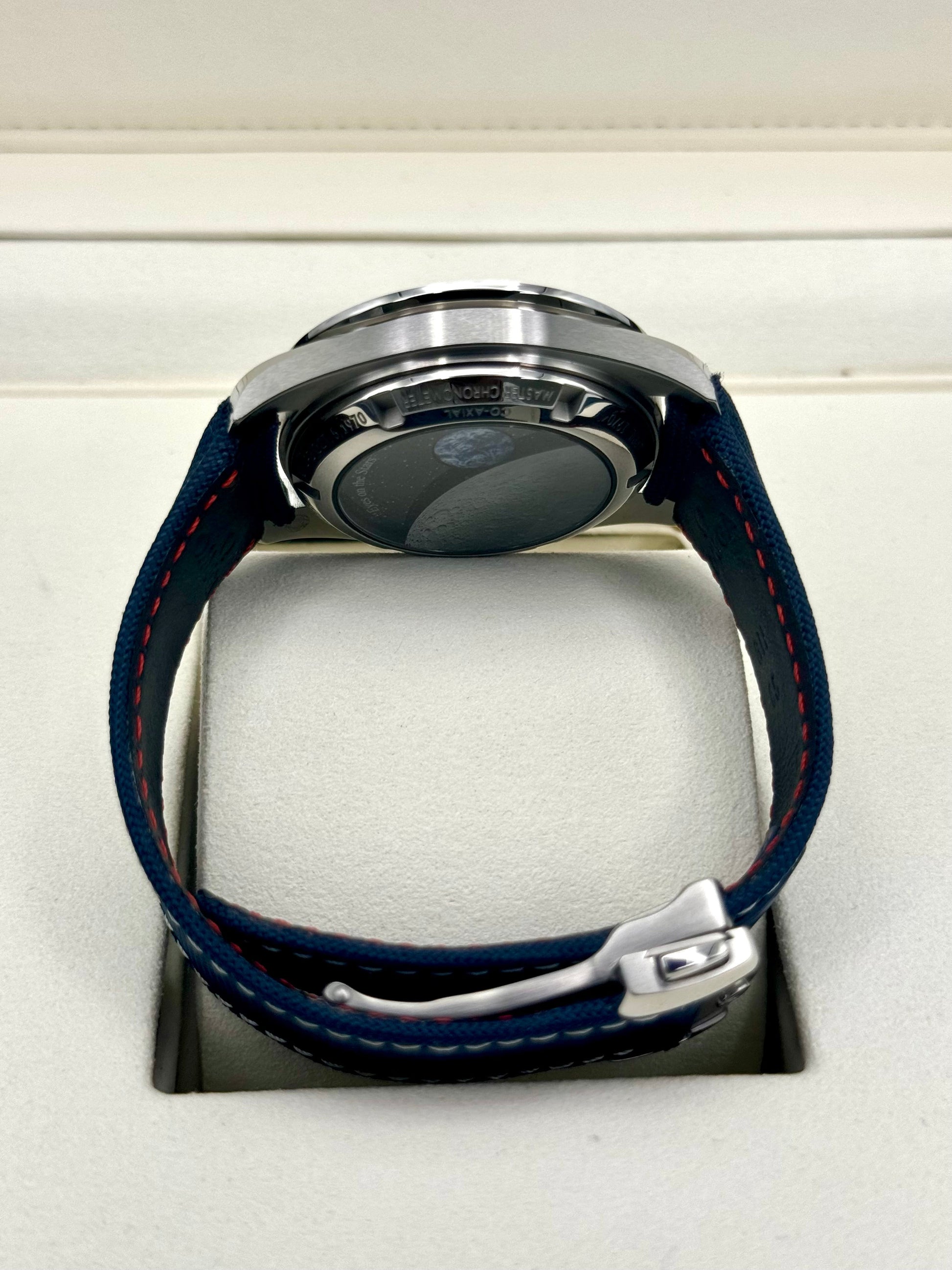 2023 Omega Speedmaster Silver Snoopy Award 310.32.42.50.02.001 - MyWatchLLC