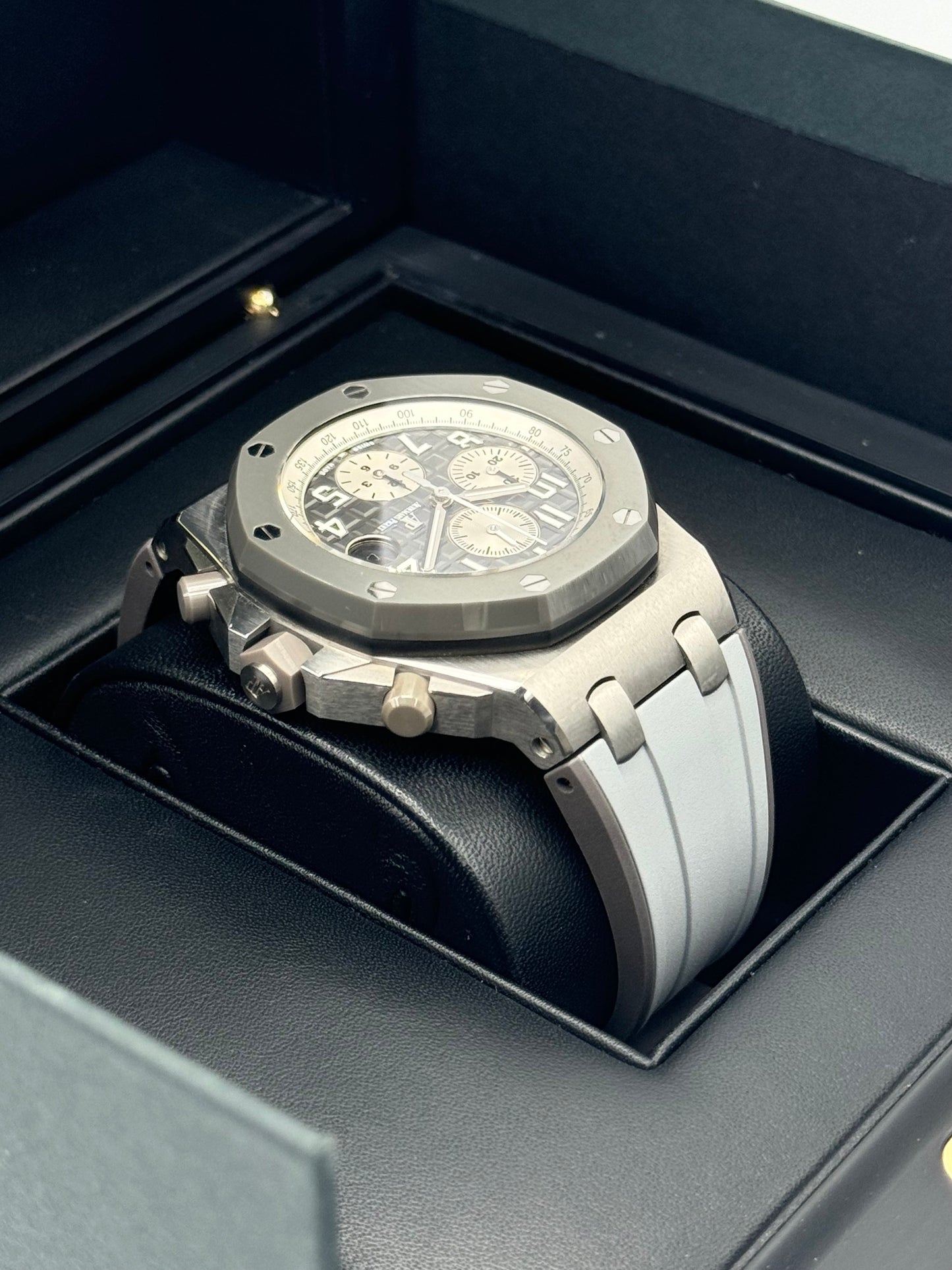 2021 Audemars Piguet Royal Oak Offshore Chrono 42mm 26470IO - MyWatchLLC