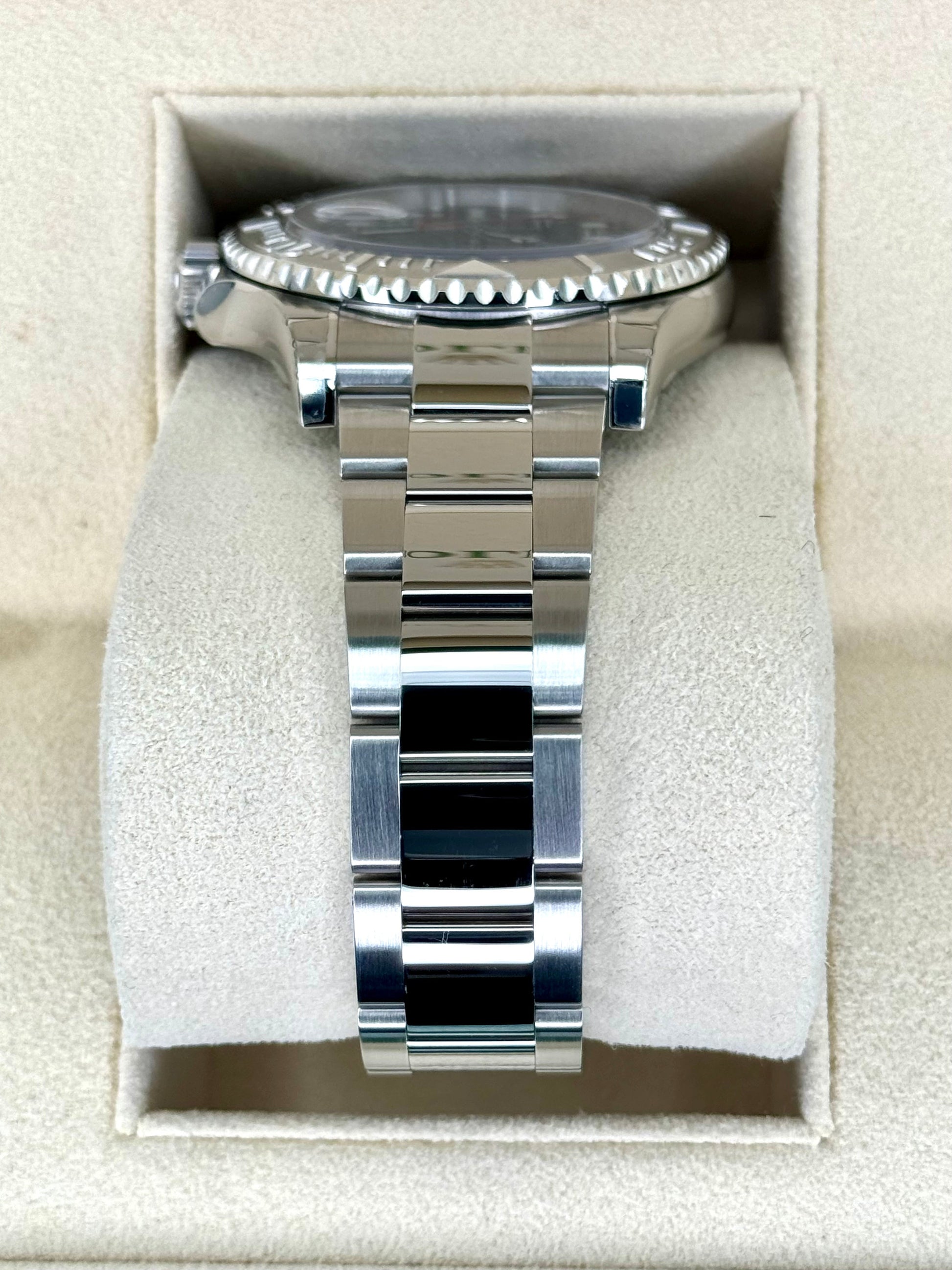 NEW 2023 Rolex Yacht-Master 40mm 126622 Stainless Steel Blue Dial - MyWatchLLC