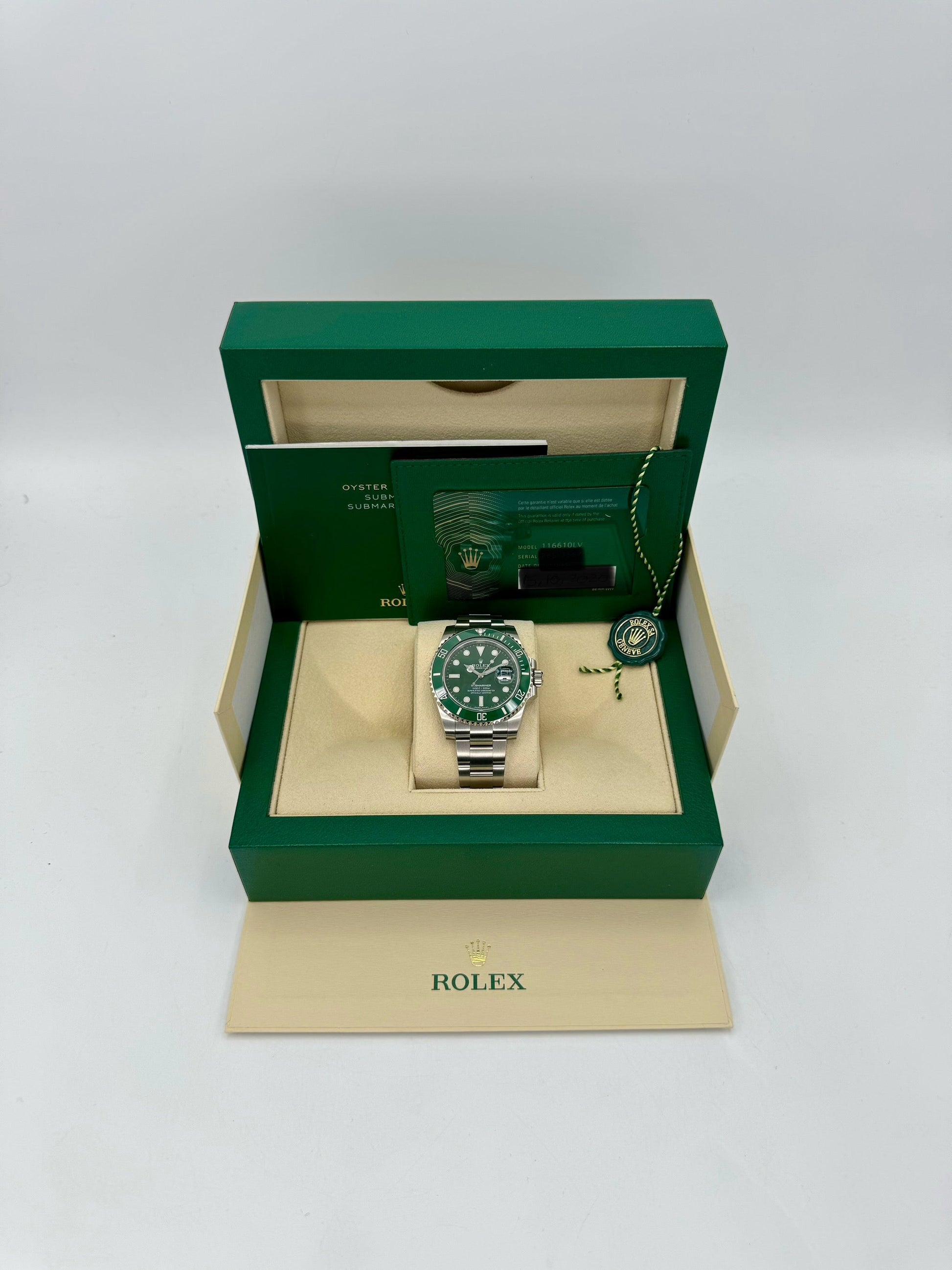 NEW 2020 Rolex Submariner "Hulk" 40mm 116610LV Green Dial - MyWatchLLC