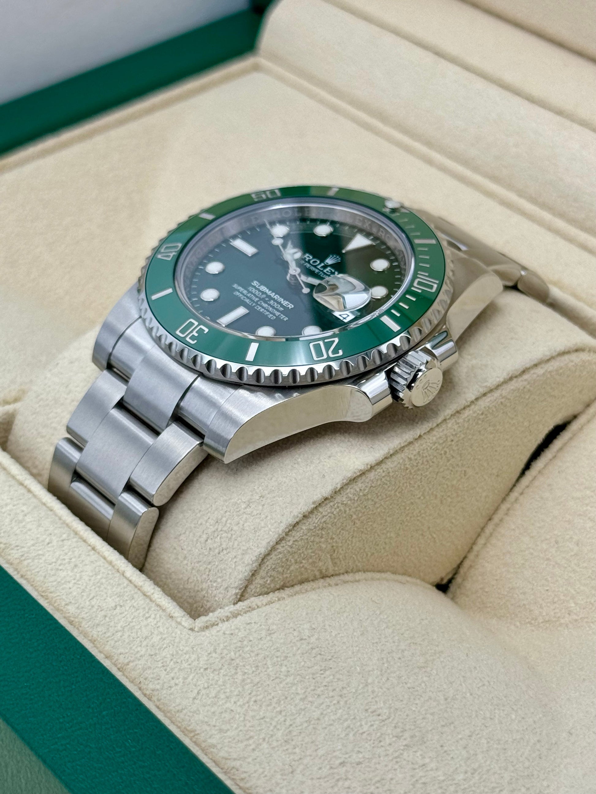 NEW 2020 Rolex Submariner "Hulk" 40mm 116610LV Green Dial - MyWatchLLC