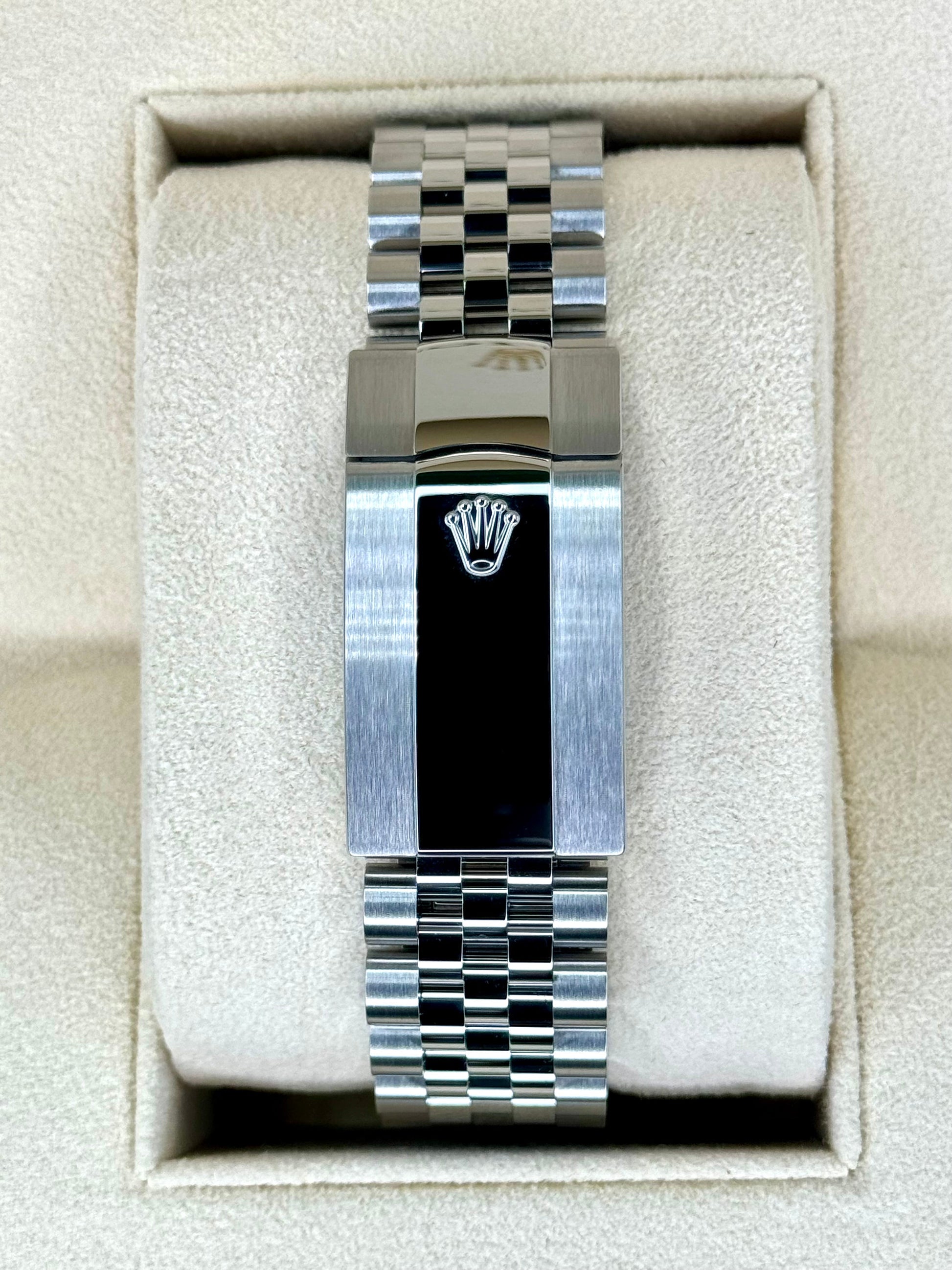 NEW 2023 Rolex Sky-Dweller 42 326934 Stainless Steel Jubilee Blue Dial - MyWatchLLC