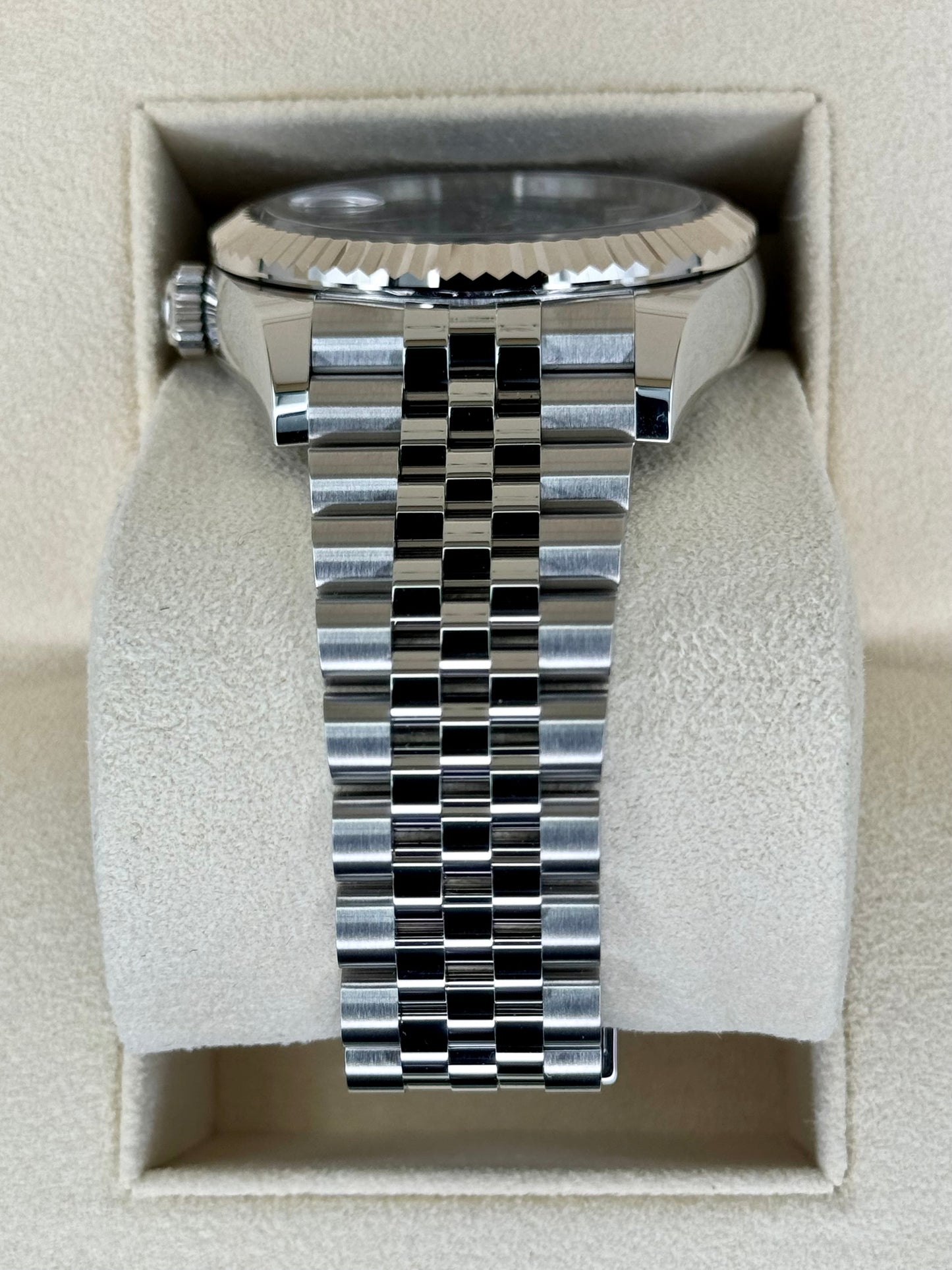 NEW 2023 Rolex Sky-Dweller 42 326934 Stainless Steel Jubilee Blue Dial - MyWatchLLC