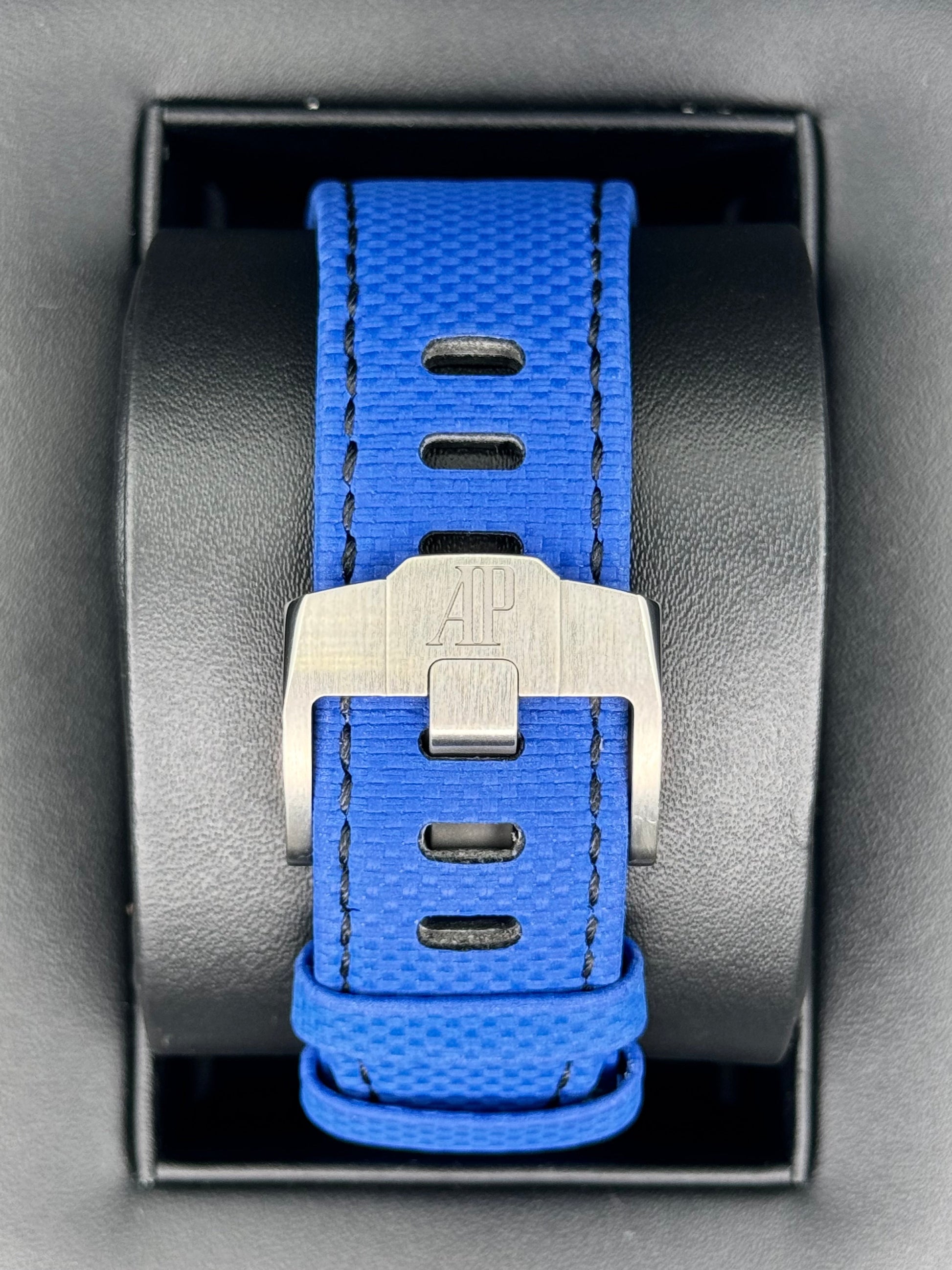 2023 Audemars Piguet Royal Oak Offshore 43mm 26420CE Ceramic Blue Dial - MyWatchLLC