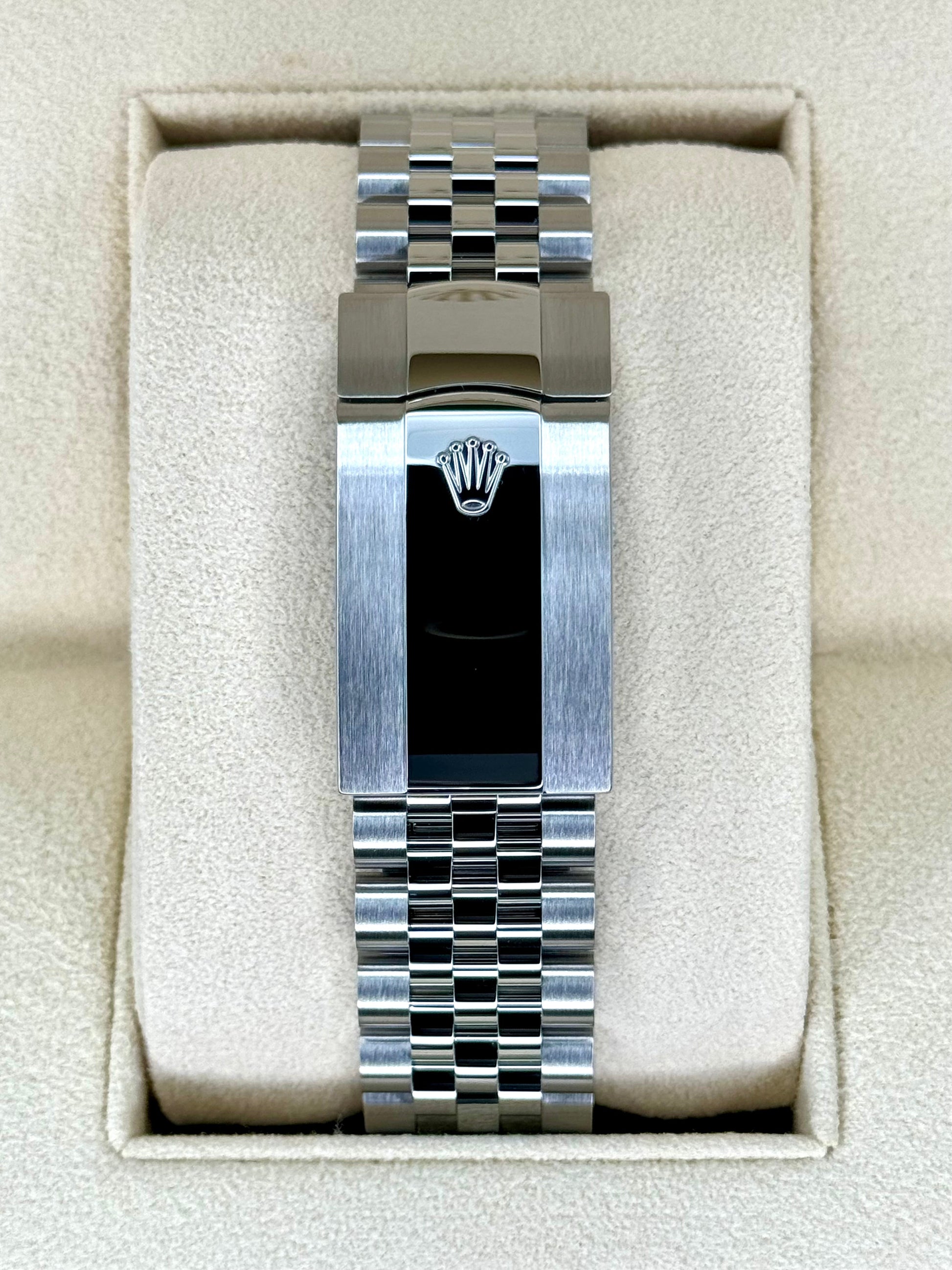 NEW 2024 Rolex Sky-Dweller 42mm 336934 Jubilee Green Dial - MyWatchLLC