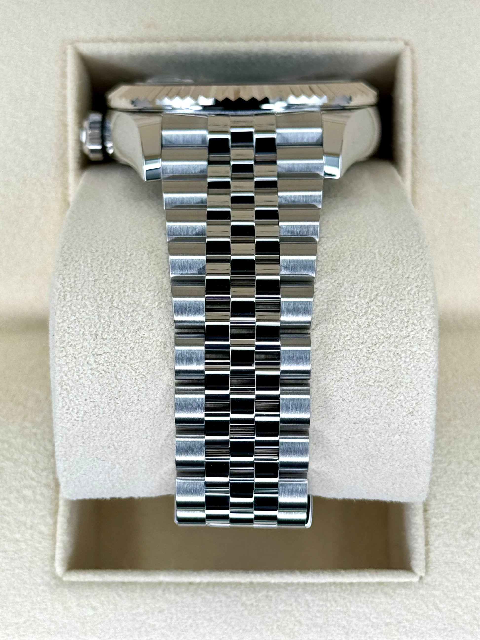 NEW 2024 Rolex Sky-Dweller 42mm 336934 Jubilee Green Dial - MyWatchLLC