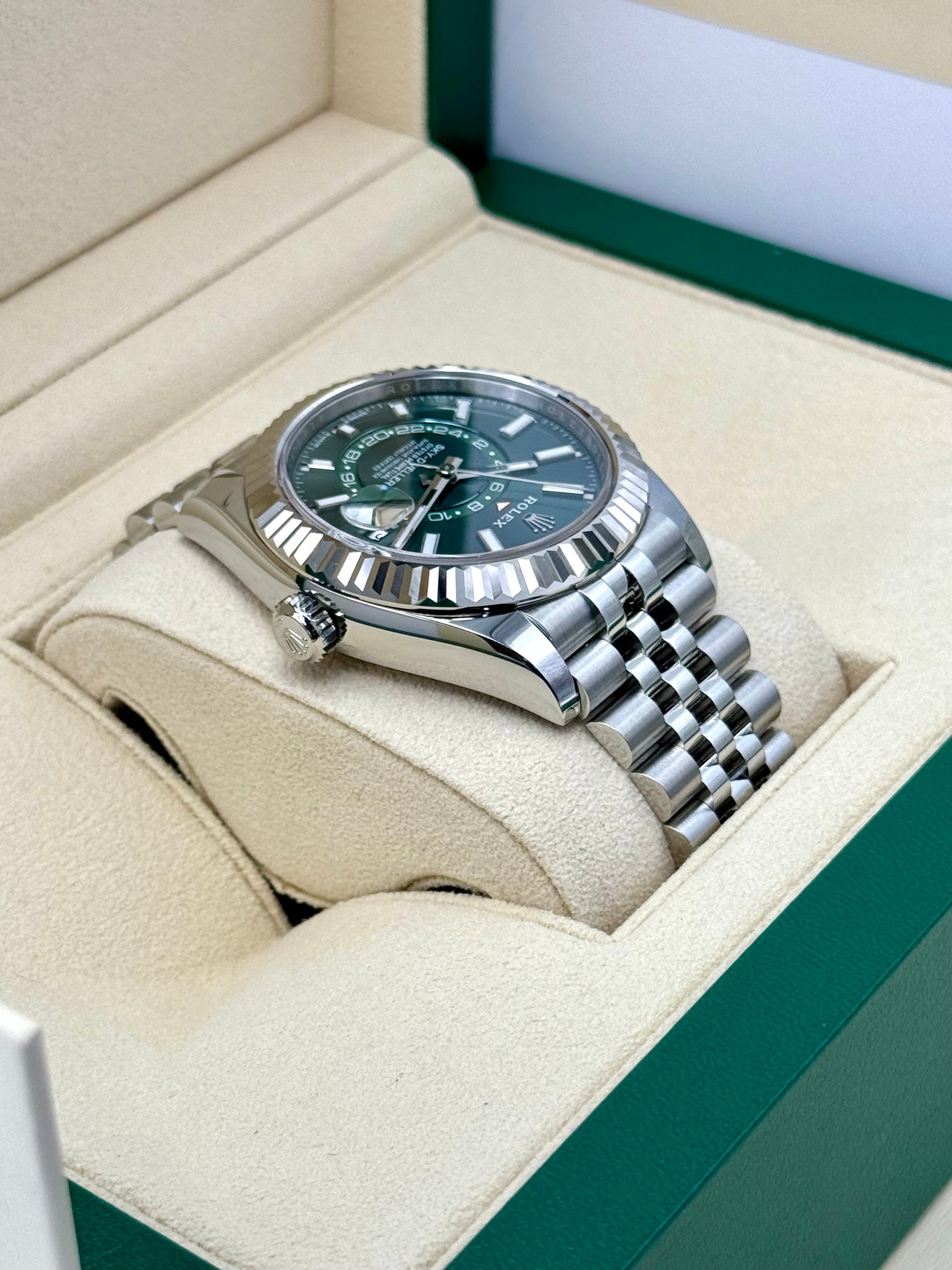 NEW 2024 Rolex Sky-Dweller 42mm 336934 Jubilee Green Dial - MyWatchLLC