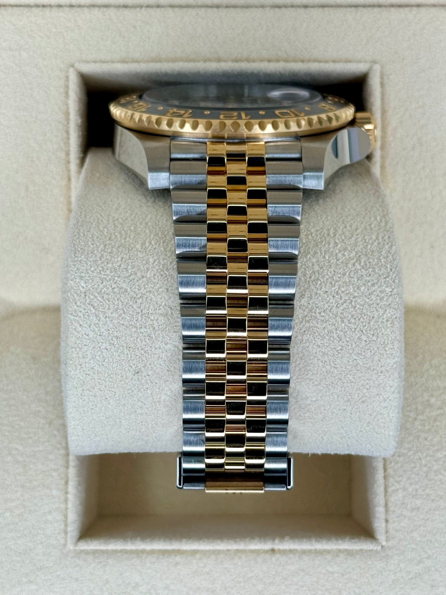 2024 Rolex GMT-Master II 40mm 126713GRNR Two-Tone Jubilee Black Dial - MyWatchLLC