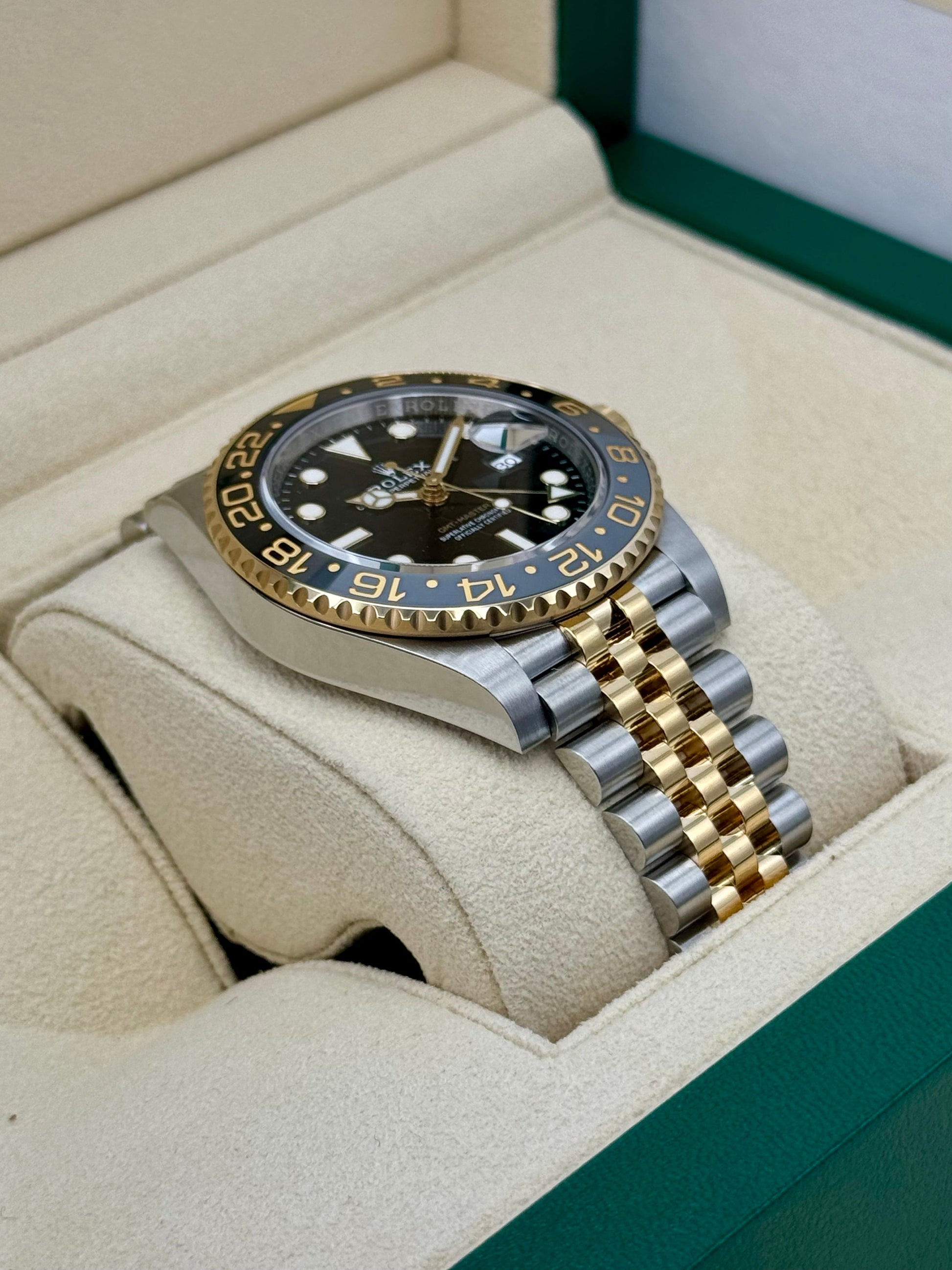 2024 Rolex GMT-Master II 40mm 126713GRNR Two-Tone Jubilee Black Dial - MyWatchLLC