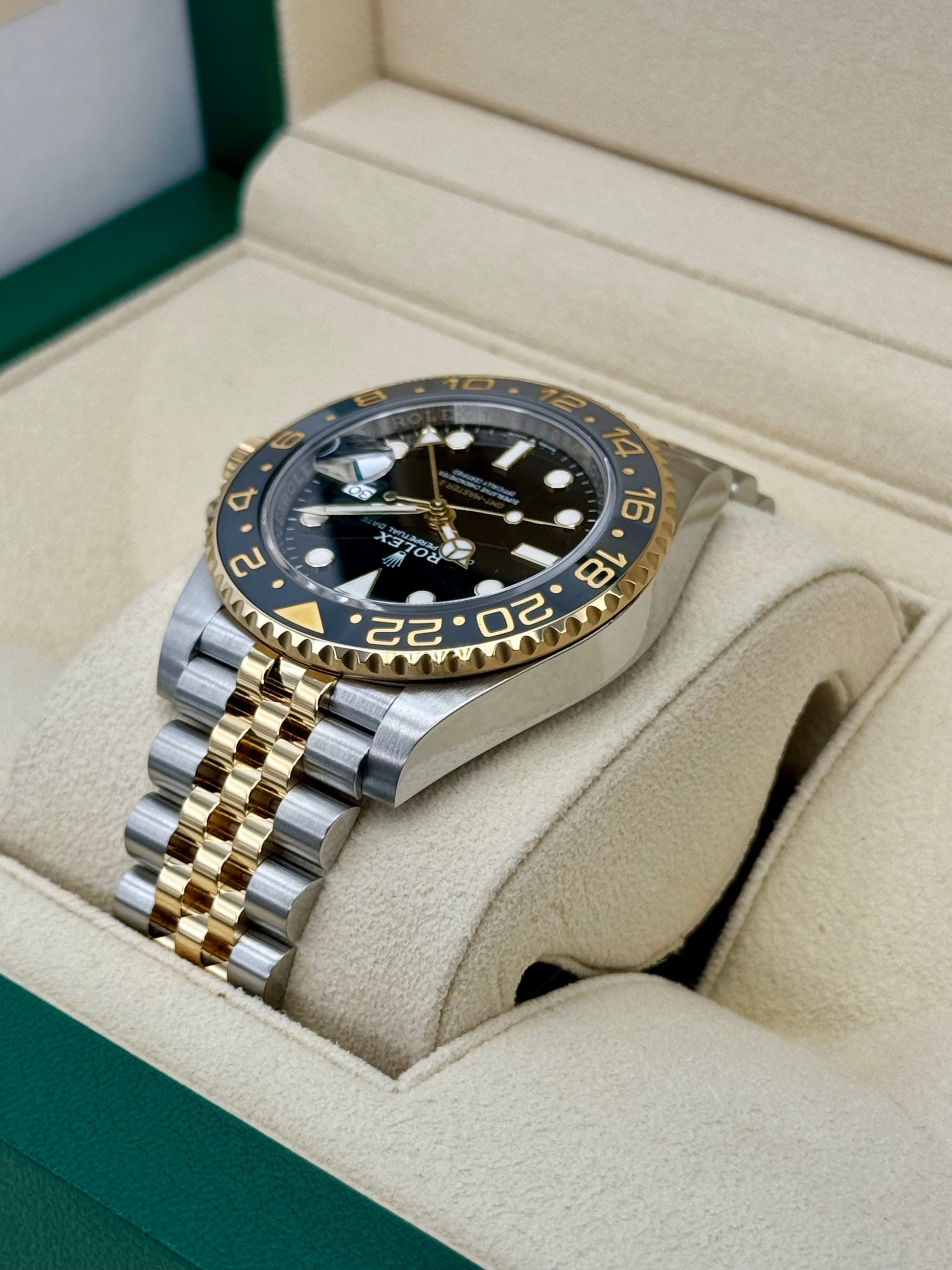 2024 Rolex GMT-Master II 40mm 126713GRNR Two-Tone Jubilee Black Dial - MyWatchLLC