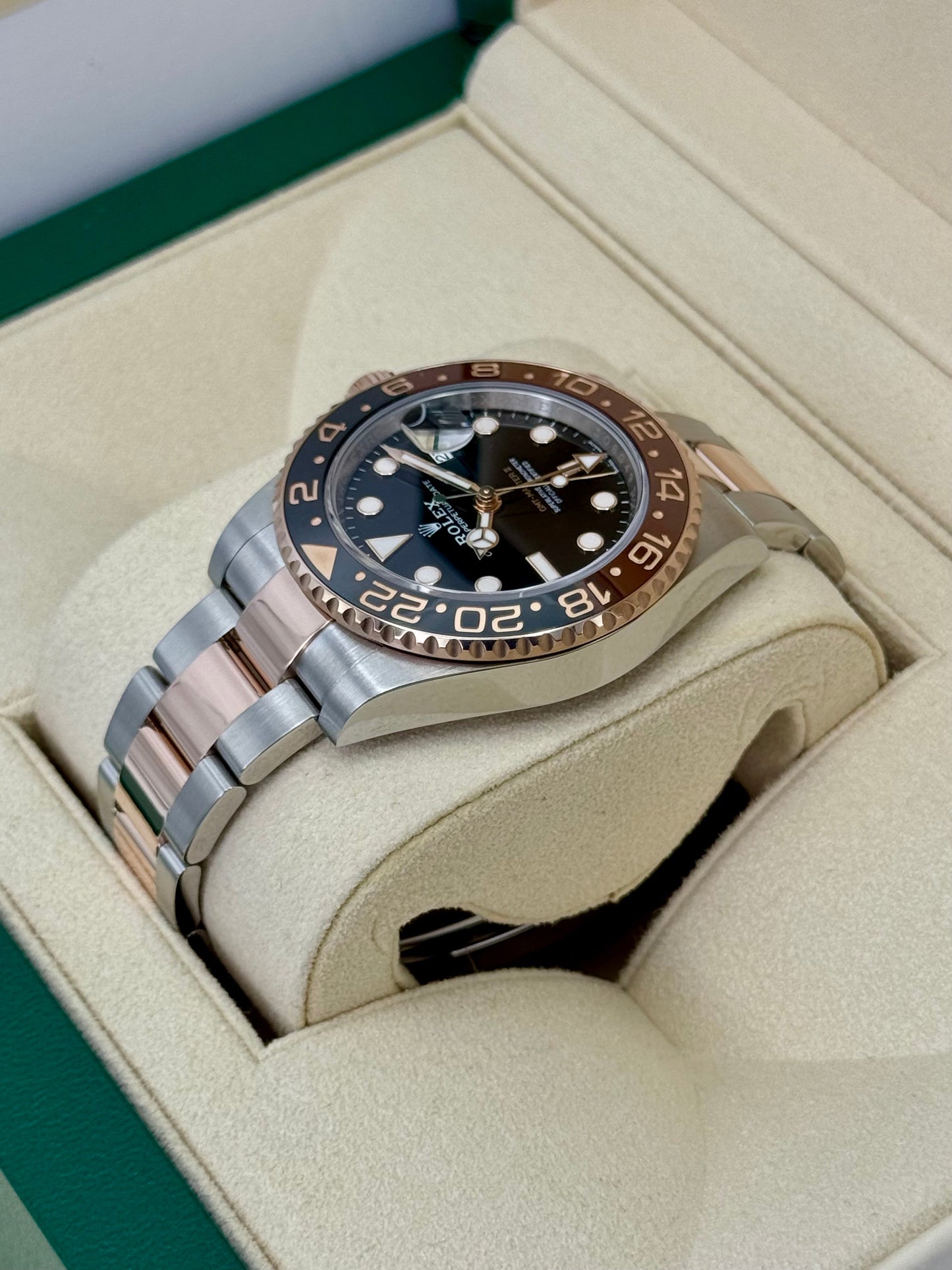 2022 Rolex GMT-Master II "Rootbeer" 40mm 126711CHNR Two-Tone