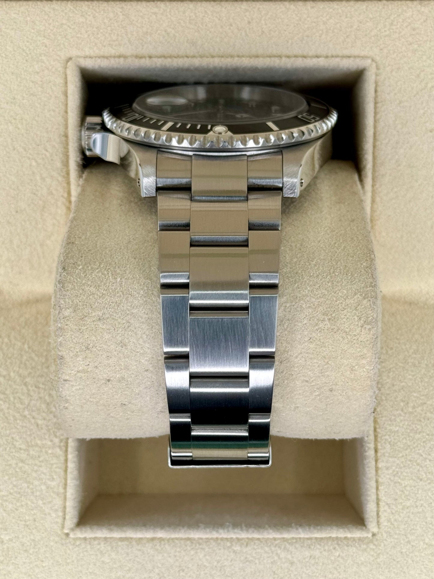 2002 Rolex Submariner Date 40mm 16610 Stainless Steel Black Dial - MyWatchLLC