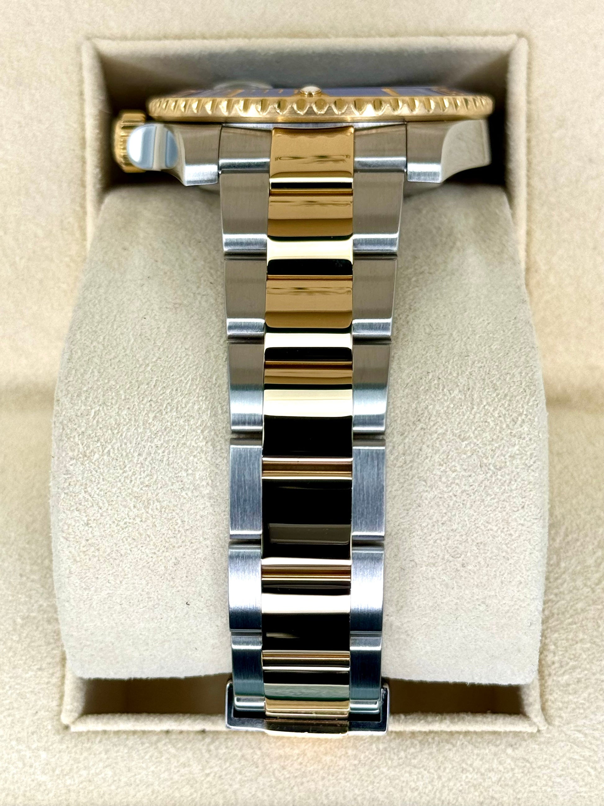 Rolex Submariner “Bluesyâ€?40mm 116613LB Two-Tone Flat Blue Dial - MyWatchLLC