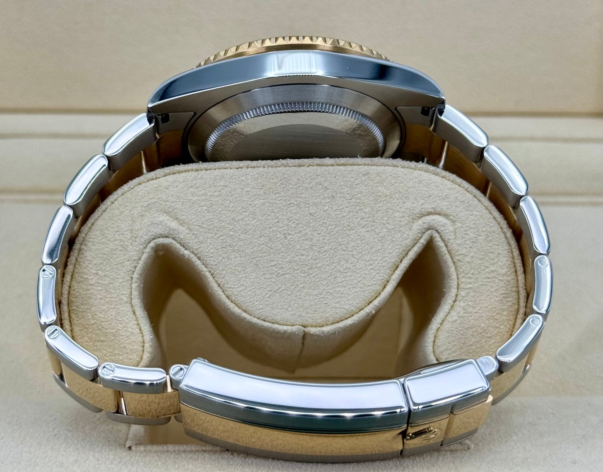 Rolex Submariner “Bluesyâ€?40mm 116613LB Two-Tone Flat Blue Dial - MyWatchLLC