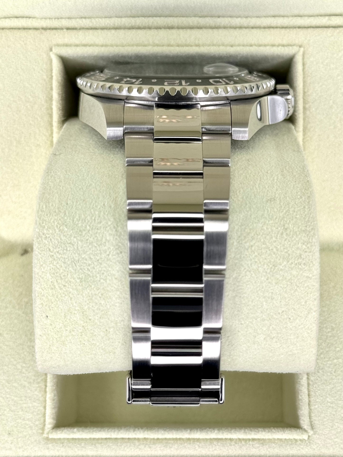 2010 Rolex GMT-Master II 40mm 116710LN Stainless Steel Black Dial - MyWatchLLC