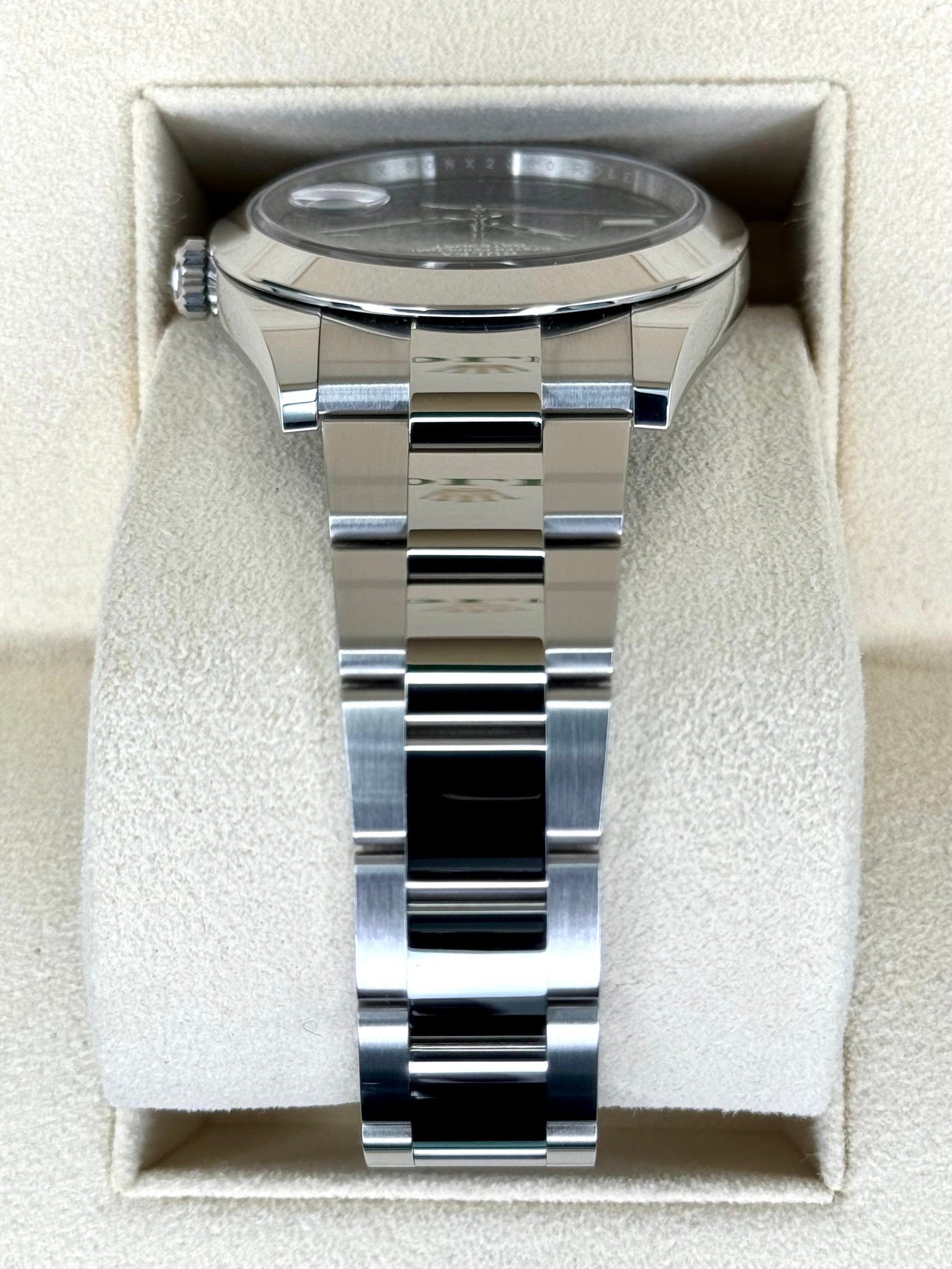 2023 Rolex Datejust 41mm 126300 Stainless Steel Oyster Wimbledon Dial - MyWatchLLC