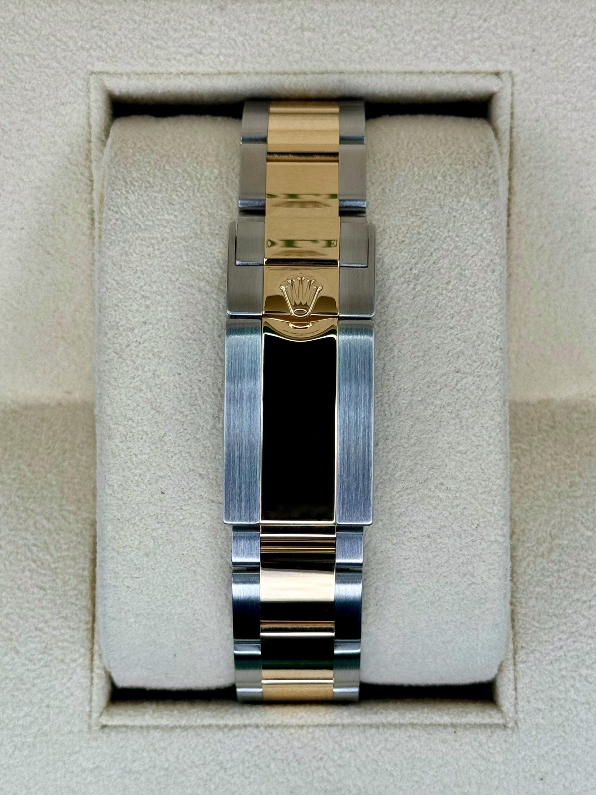 2021 Rolex Daytona 40mm 116503 Two-Tone Black Dial - MyWatchLLC